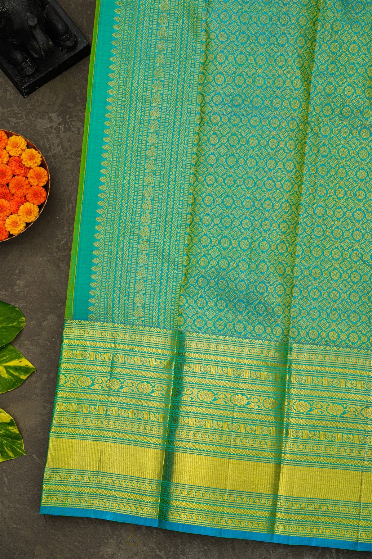 Kancheepuram Silk Lime Green Saree With Mango Paisley Buttis Body