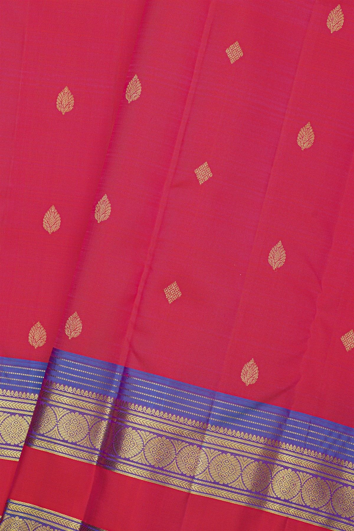 Kancheepuram Silk Rani Pink Saree With Floral Buttis Body