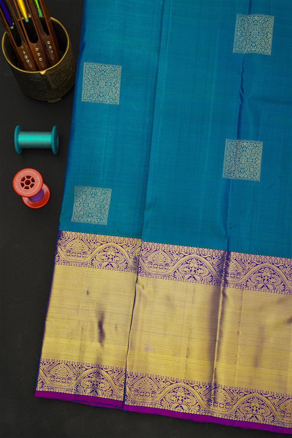 Kancheepuram Silk Peacock Blue Saree With Florals And Leaves Body And Kaddi Border