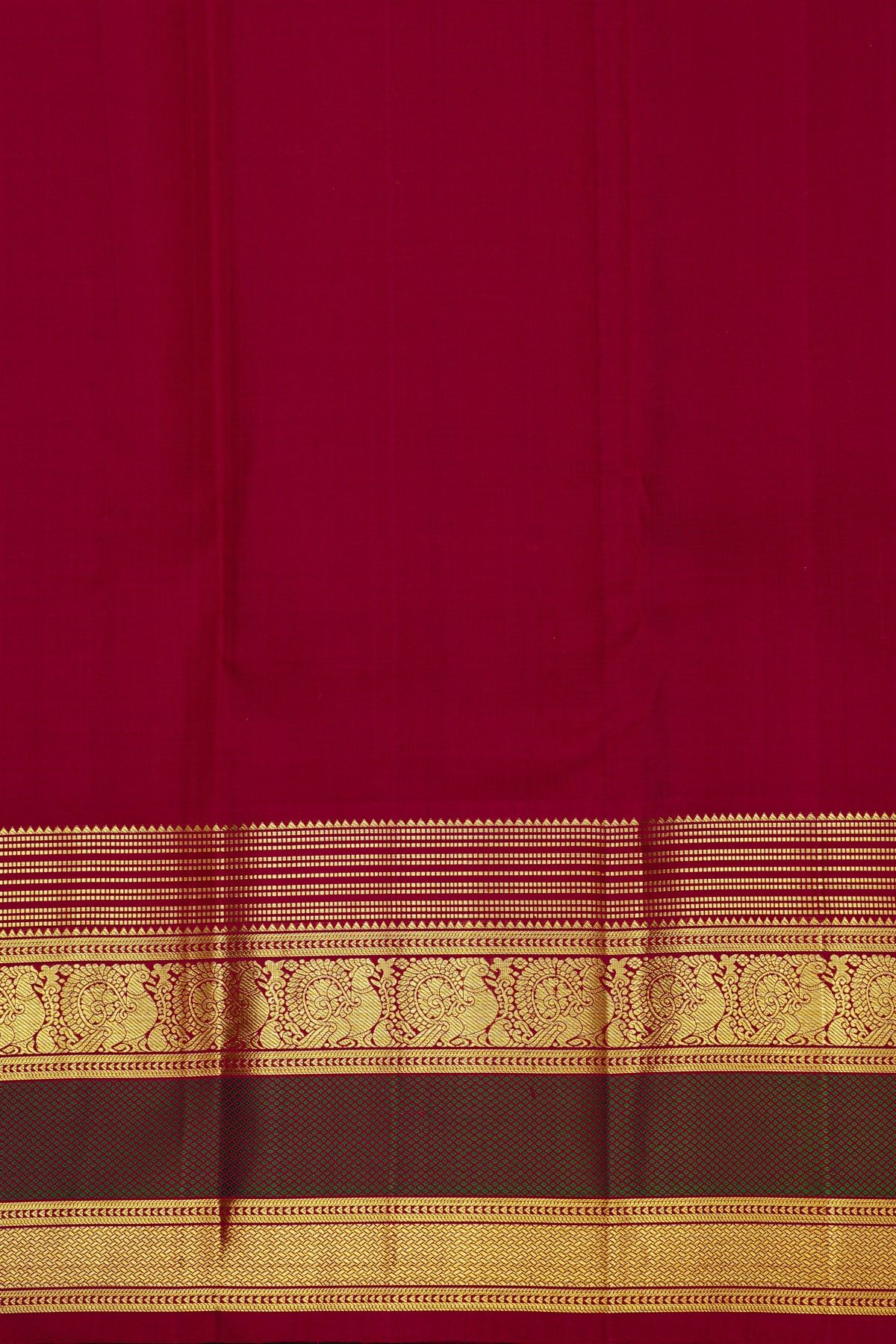 Kancheepuram Silk Off White Saree With Diamonds And Peacock Border