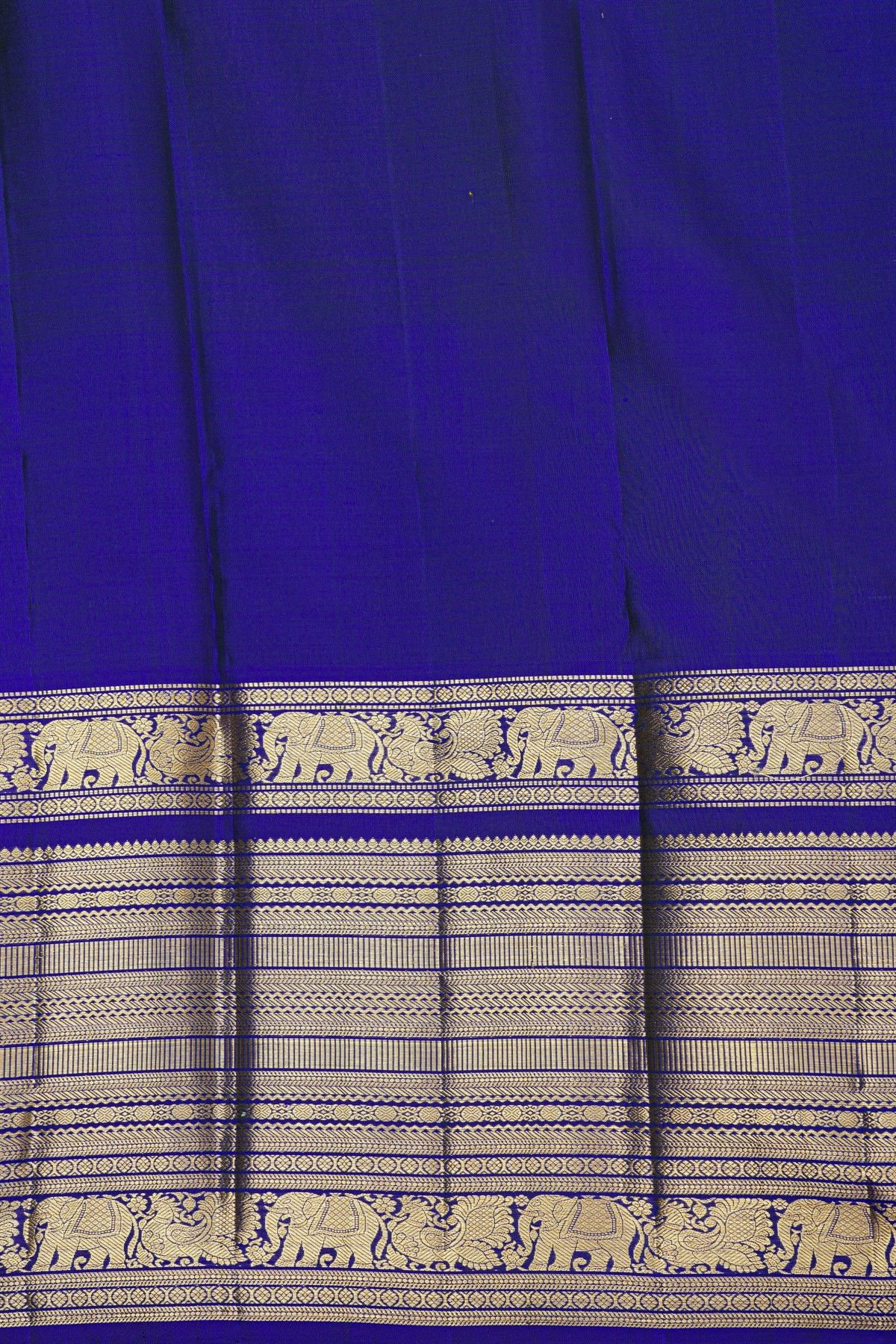 Kancheepuram Silk Leaf Green Saree With Zari Checks And Floral Buttis Body