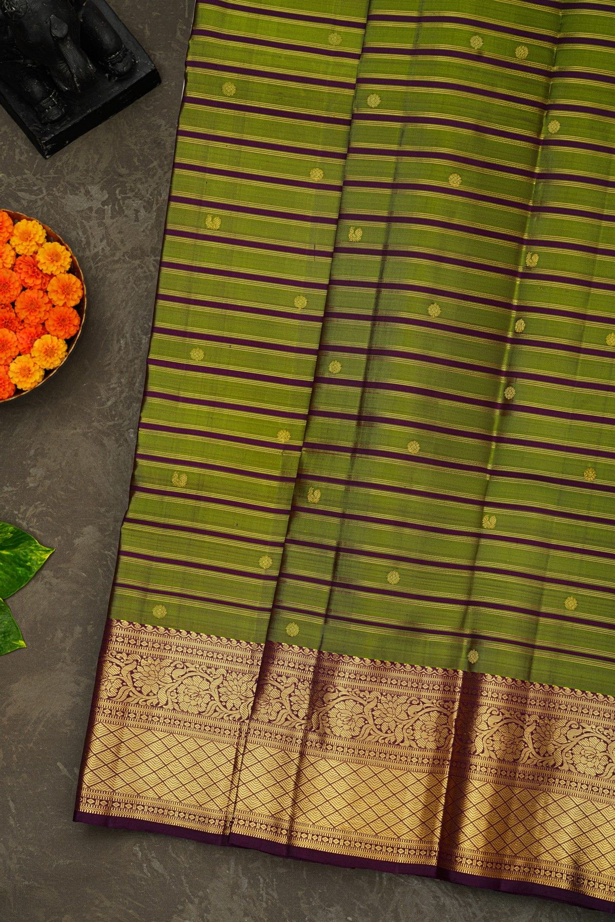 Kancheepuram Silk Dual Colour Saree With Florals And Peacock Buttis Body