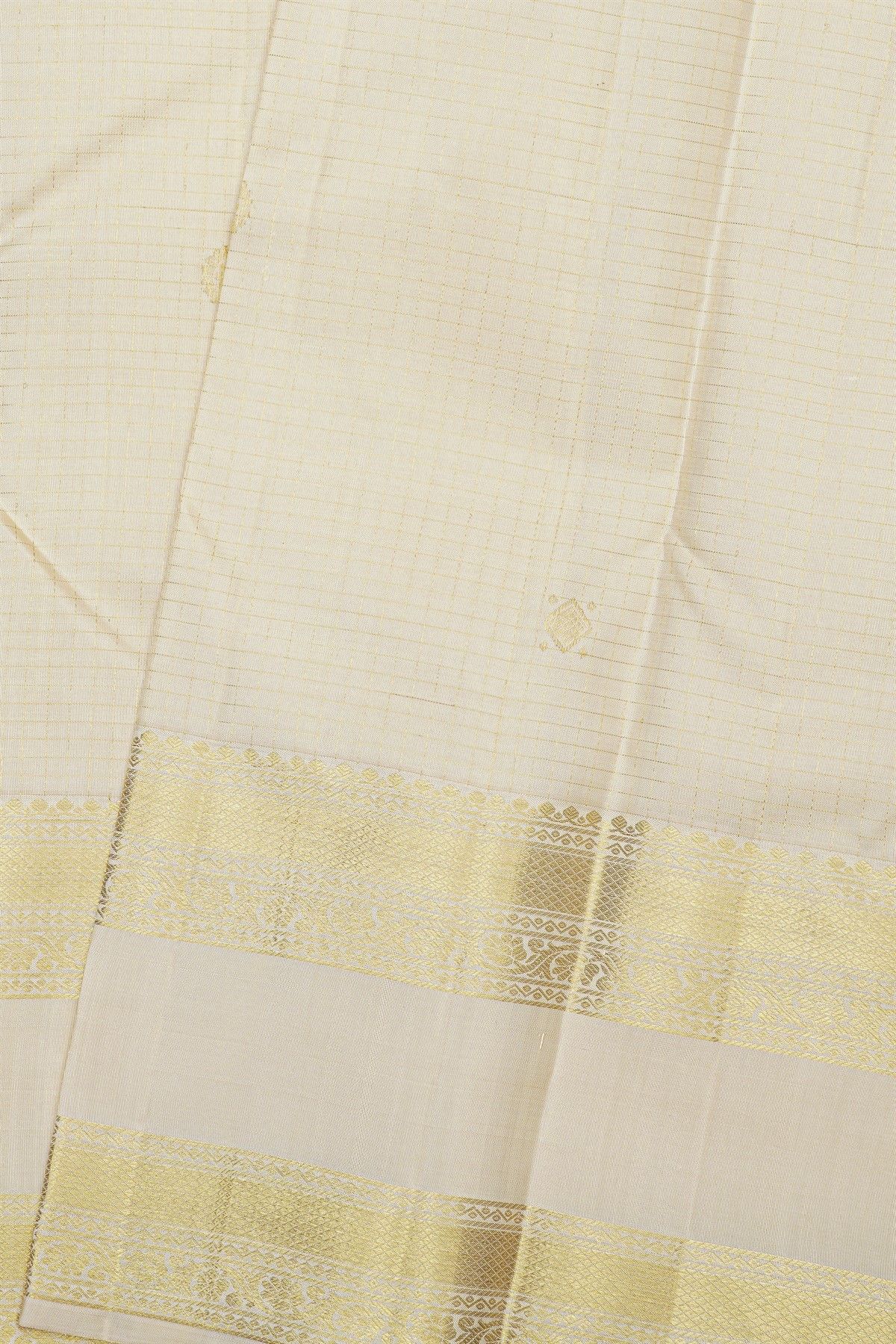 Kancheepuram Silk Off White Saree With Checks And Floral Buttis Body