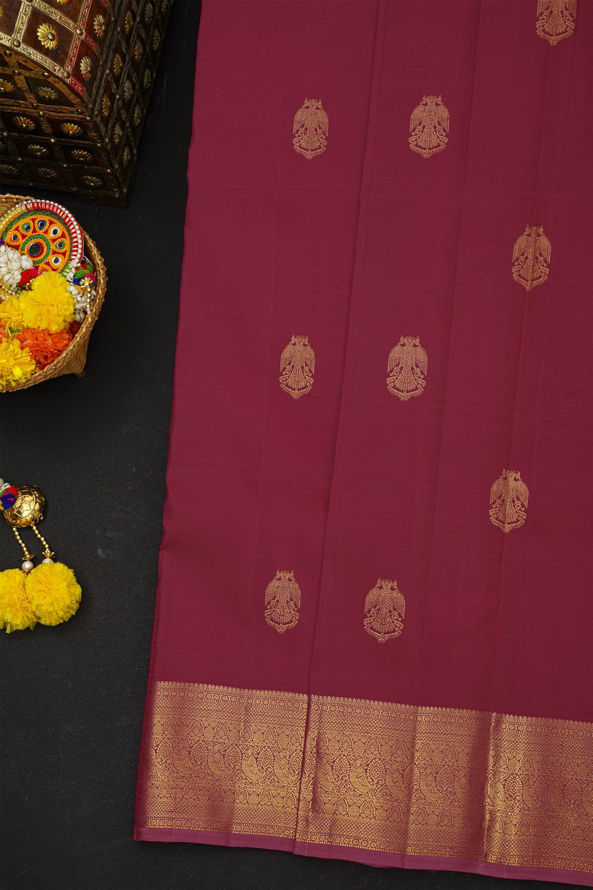 Kancheepuram Silk Magenta Saree With Gandaberunda Buttis Body