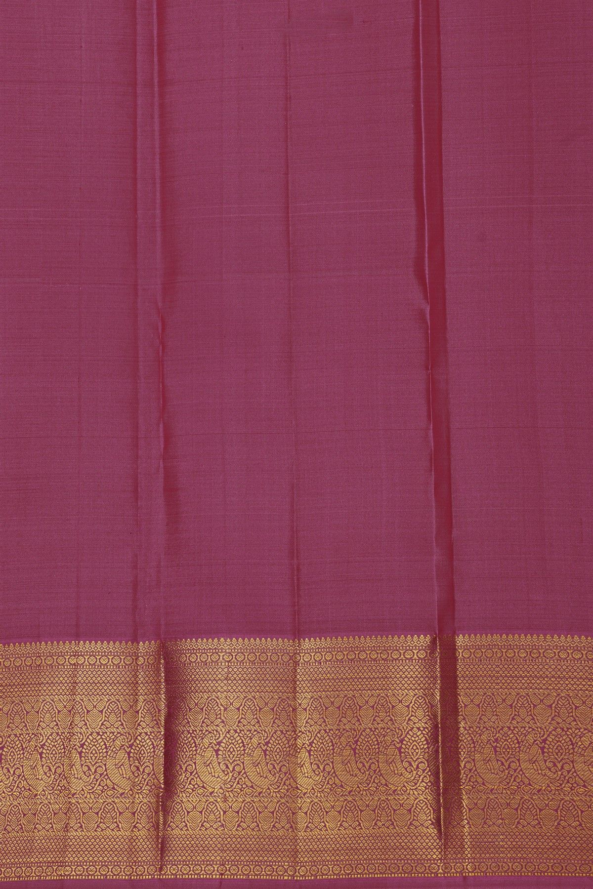Kancheepuram Silk Magenta Saree With Gandaberunda Buttis Body