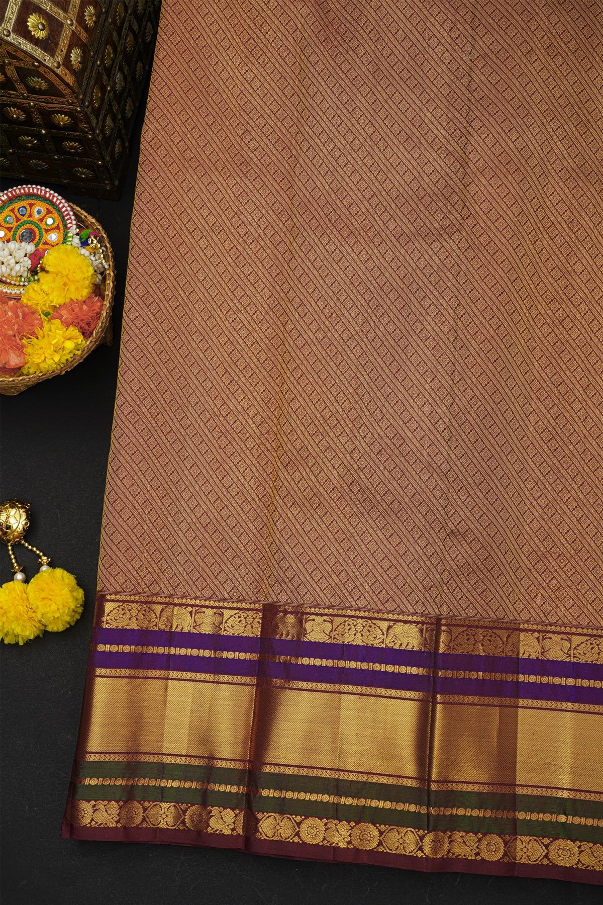 Kancheepuram Silk Sky Blue Saree With Cross Lines And Florals Kuttu Border