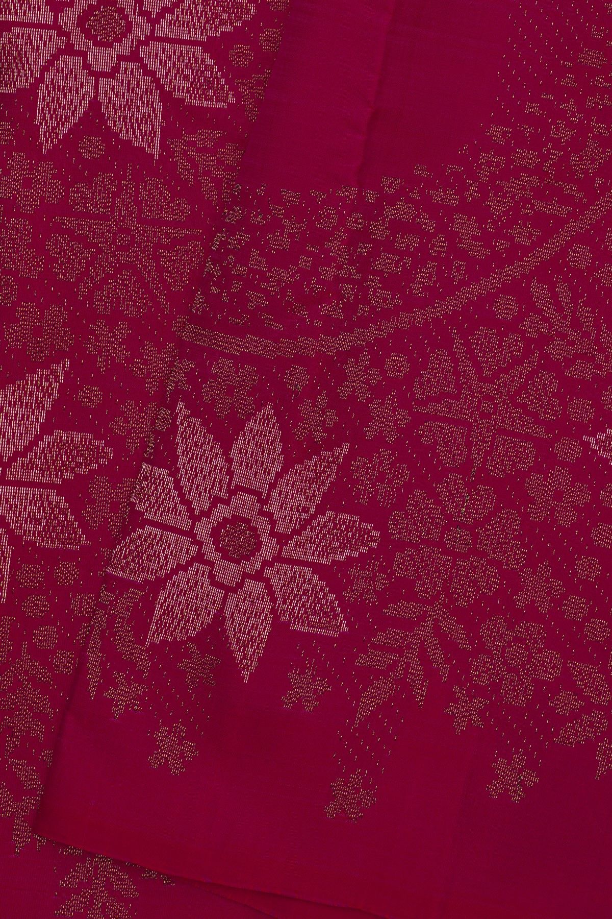 Kancheepuram Silk Rani Pink Saree With Florals And Leaves Body