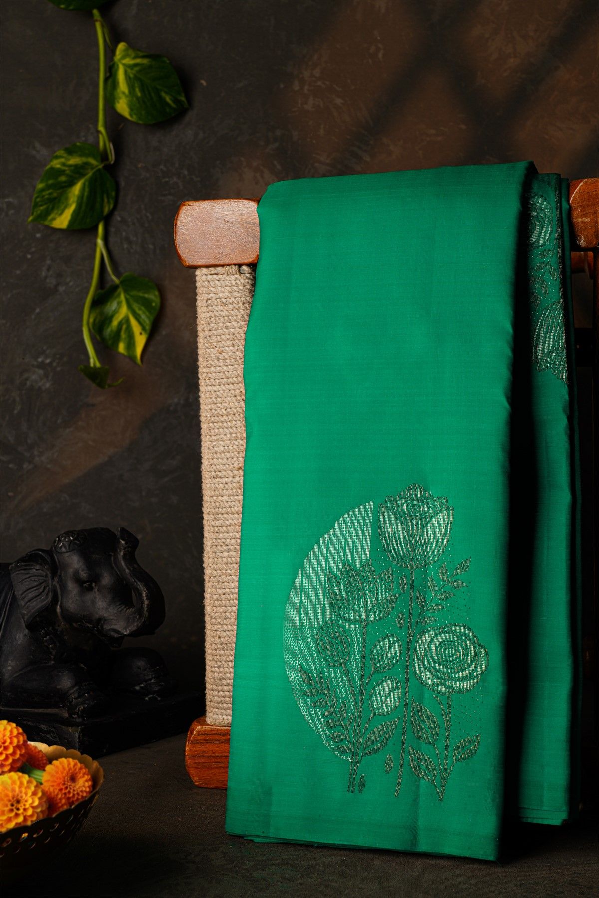 Kancheepuram Silk Leaf Green Saree With Florals And Leaves Body