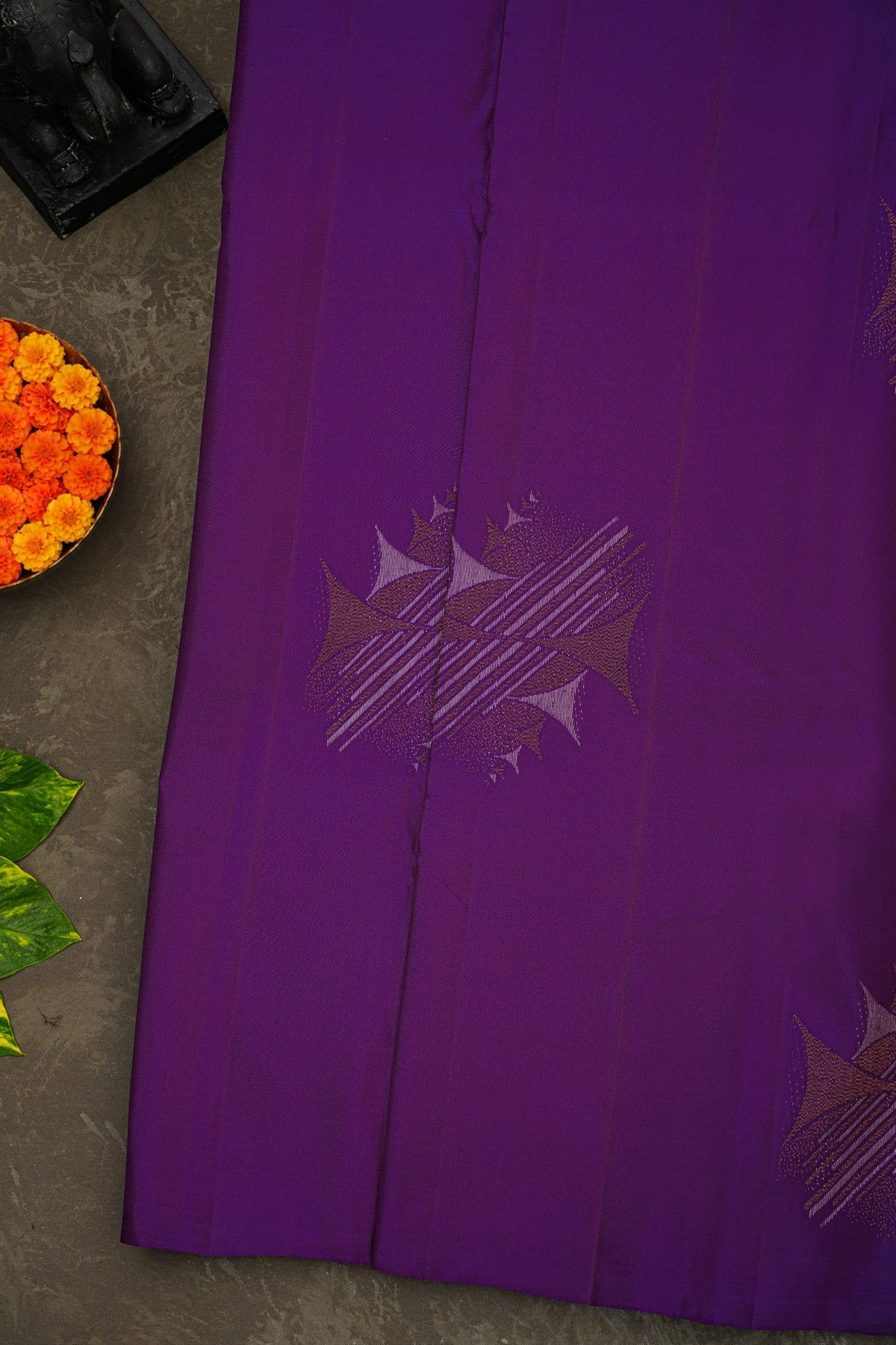 Kancheepuram Silk Violet Saree With Geometric Buttis Body