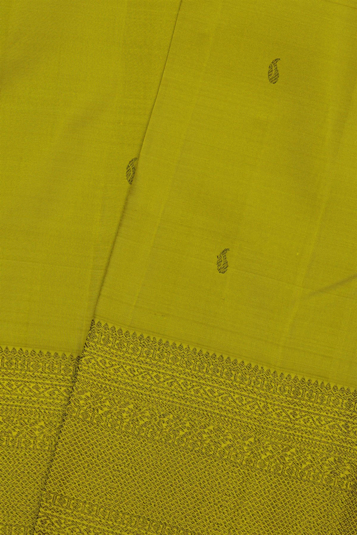 Kancheepuram Silk Leaf Green Saree With Paisley Buttis Body