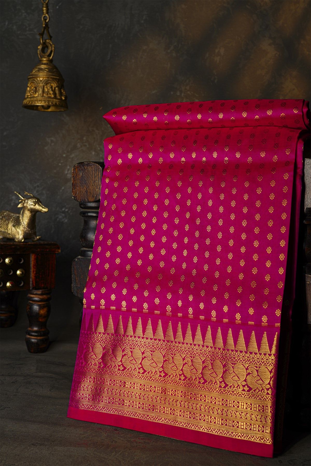 Venkatagiri Silk Rani Pink Saree With Florals And Peacocks Border