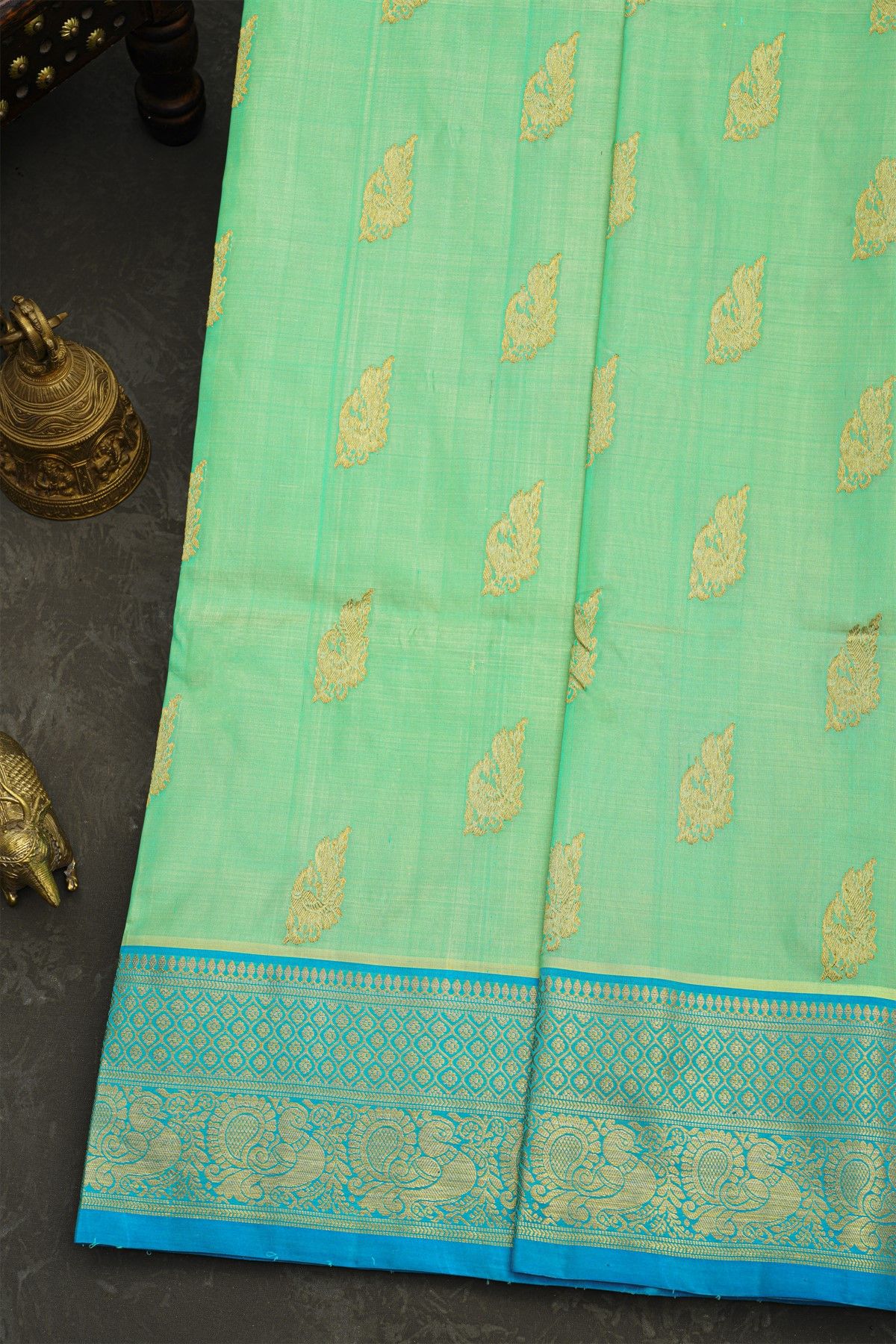 Venkatagiri Silk Mint Green Saree With Florals And Peacocks Border