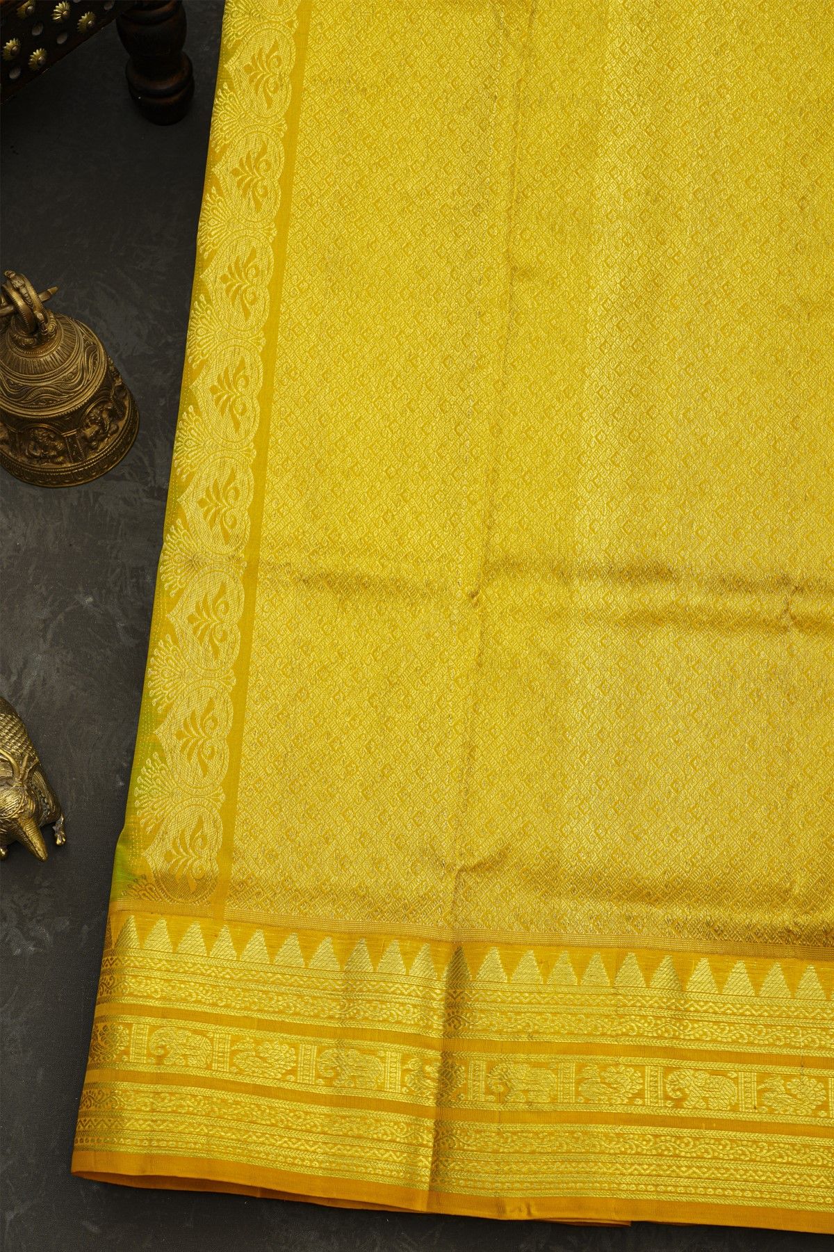 Venkatagiri Silk Pista Green Saree With Elephant And Peacock Box Motif Border