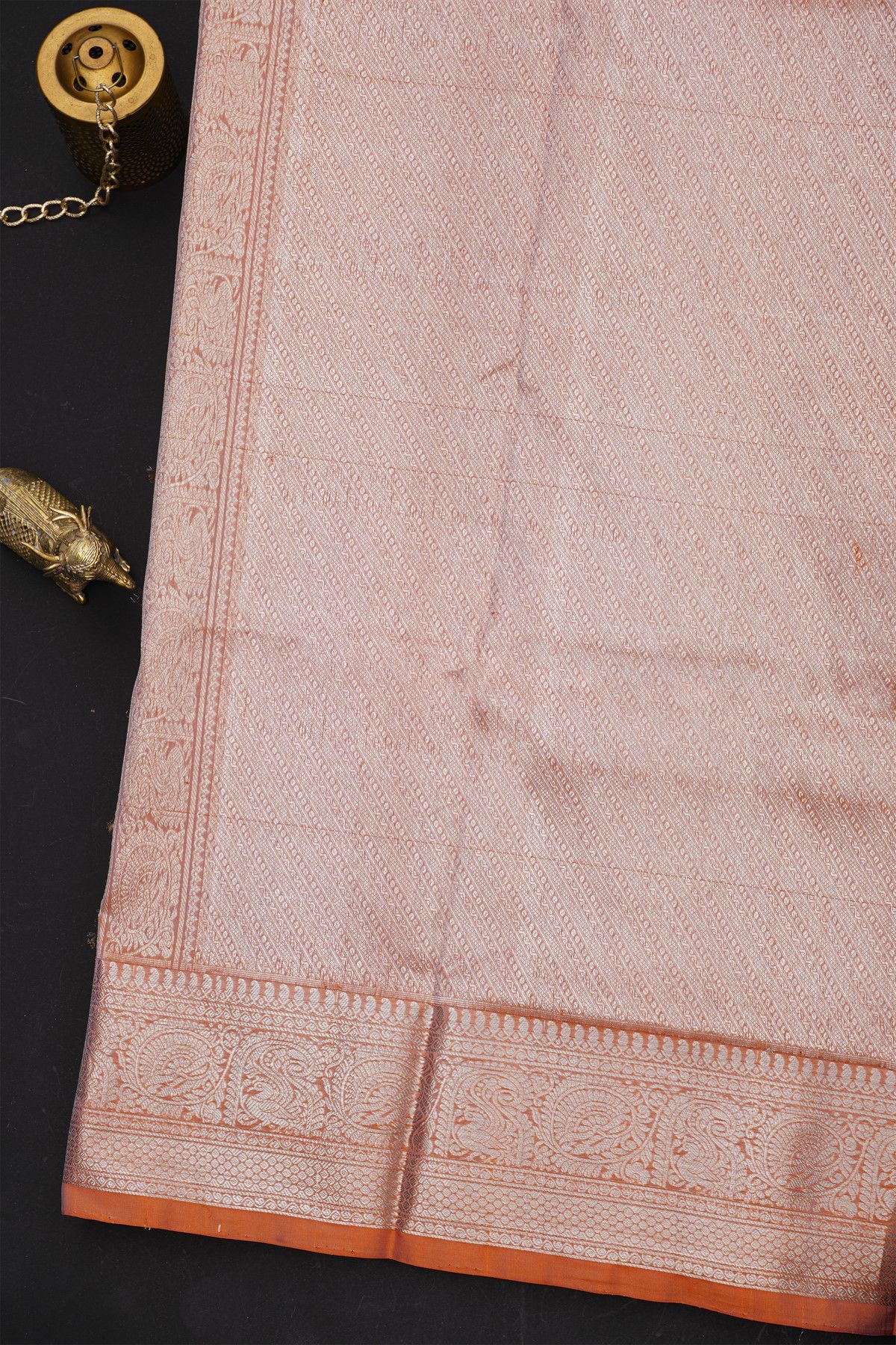Venkatagiri Silk Lavender Saree With Florals And Leaves Jaal Birds Border