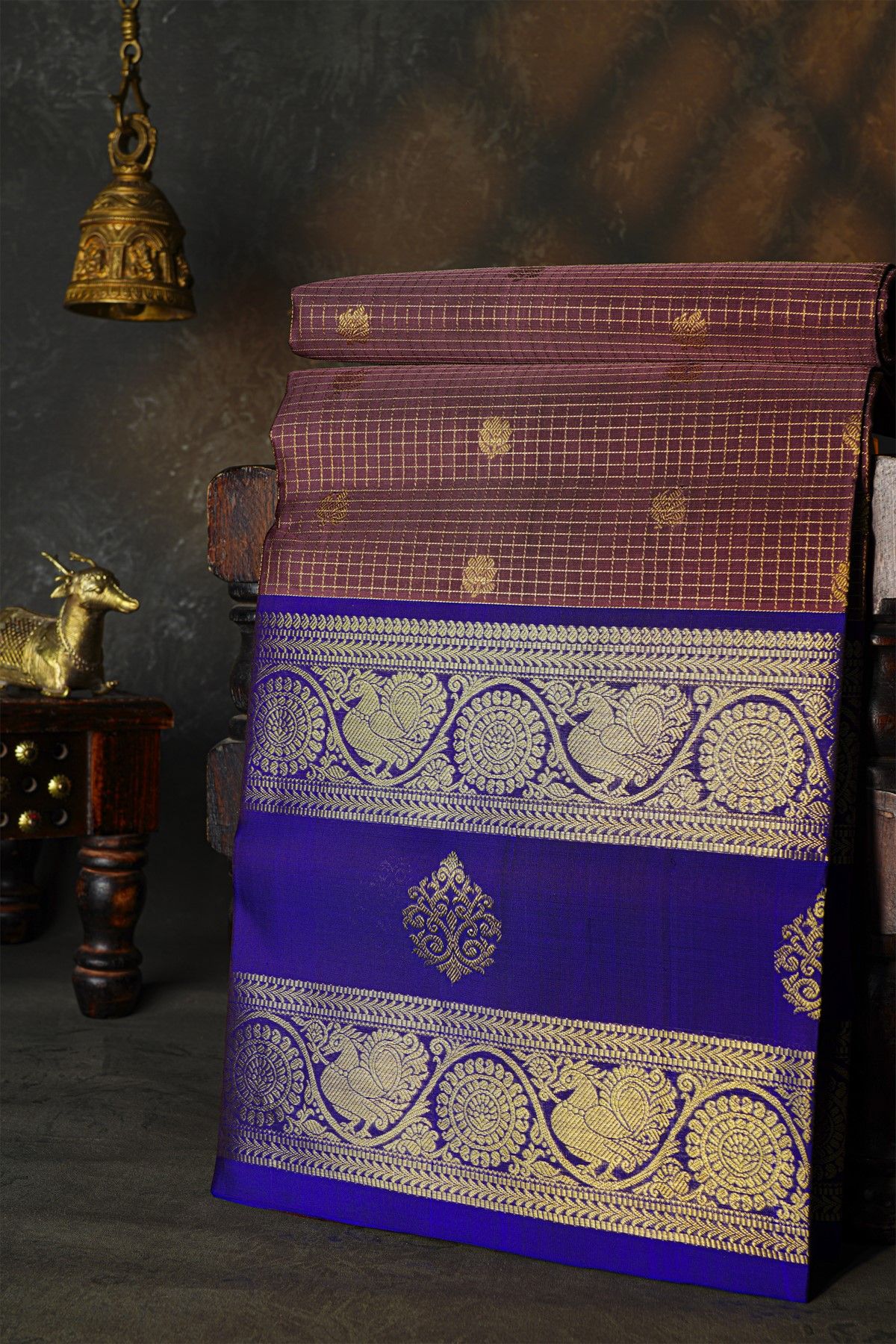 Venkatagiri Silk Onion Pink Saree With All Over Floral Checks And Leaf Buttis Body