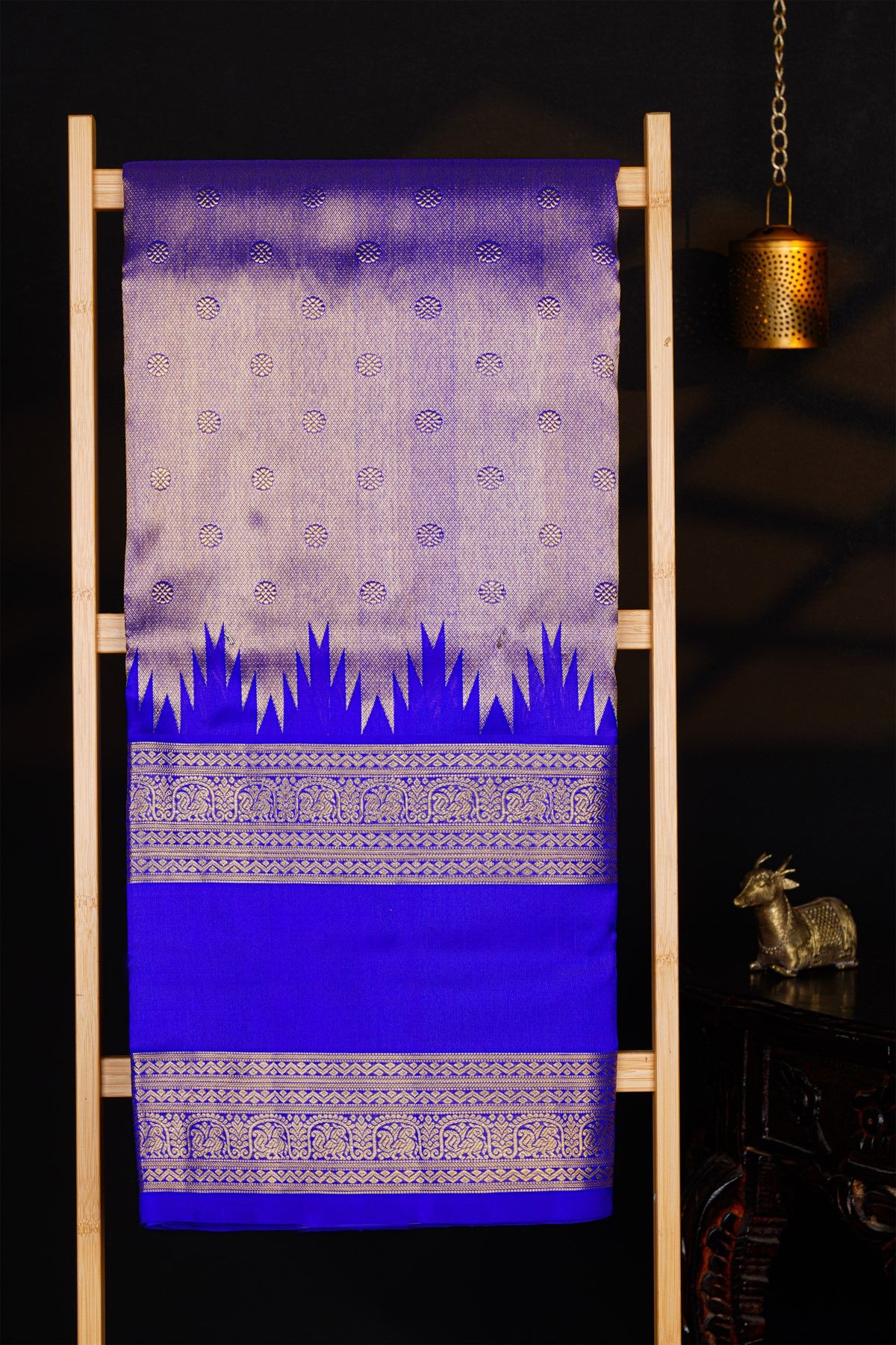 Venkatagiri Silk Royal Blue Saree With Kaddi Body
