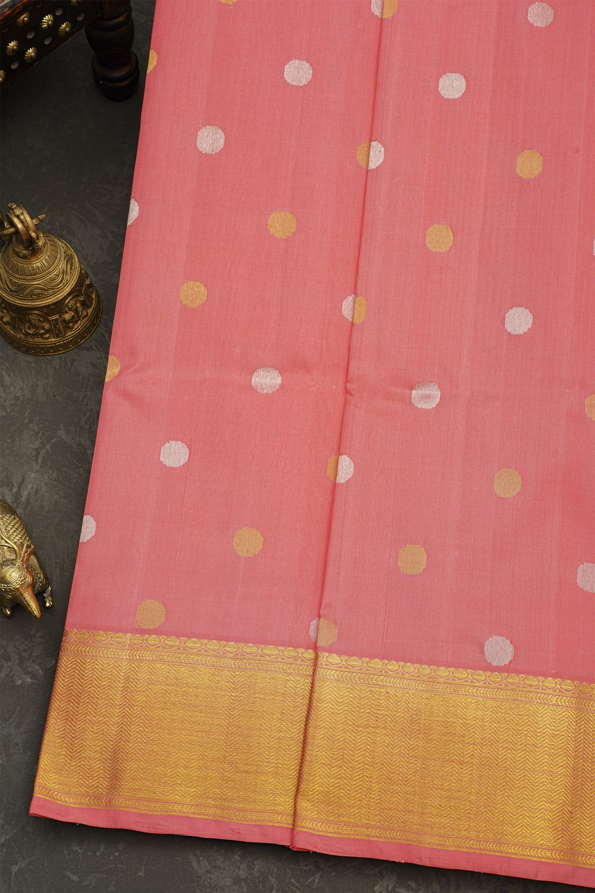 Venkatagiri Silk Baby Pink Saree With Florals And Peacocks Jamdani Pallu