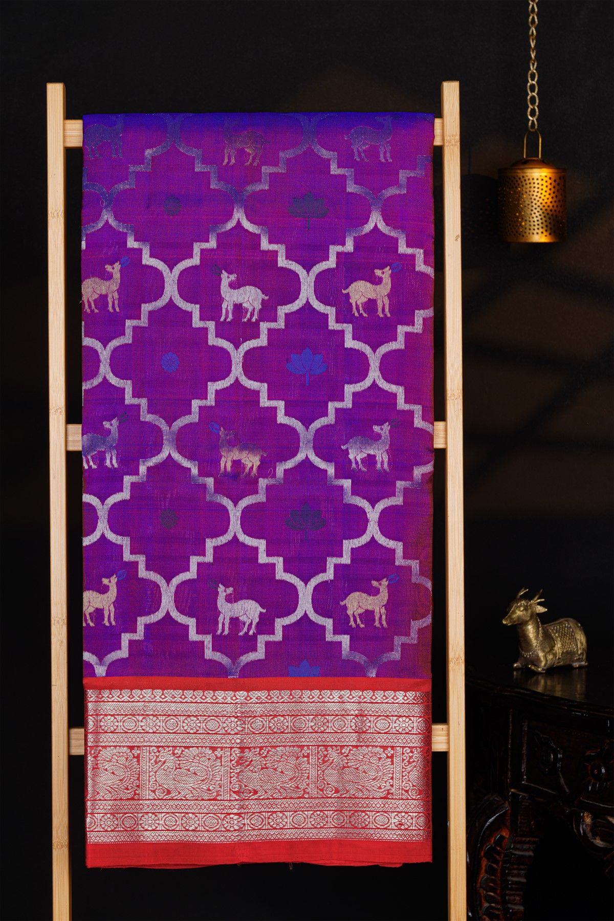 Venkatagiri Silk Purple Saree With All Over Floral Buttis And Animal Weave Body