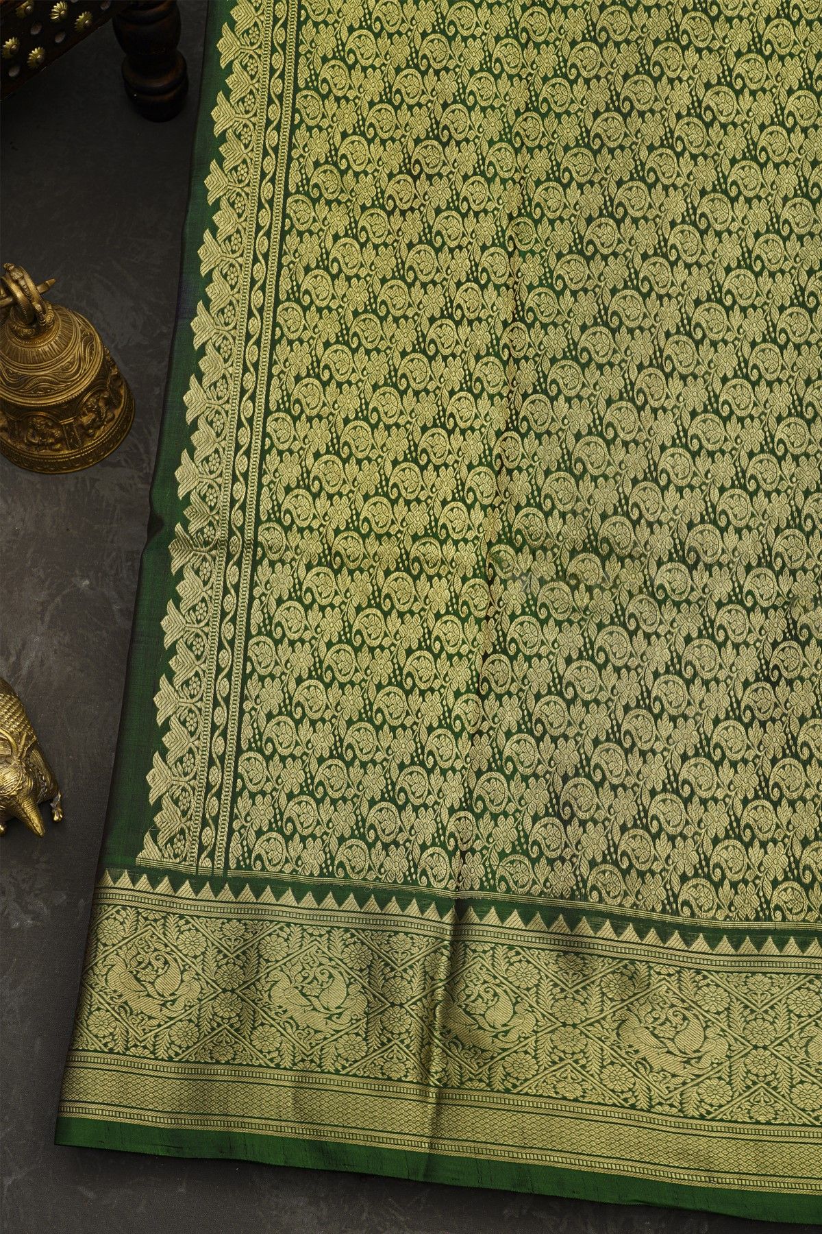 Venkatagiri Silk Violet Saree With Leaves And Birds Border