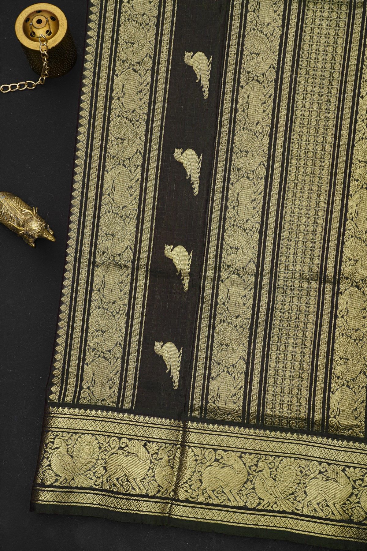 Venkatagiri Silk Grey Saree With Peacock And Yali Border