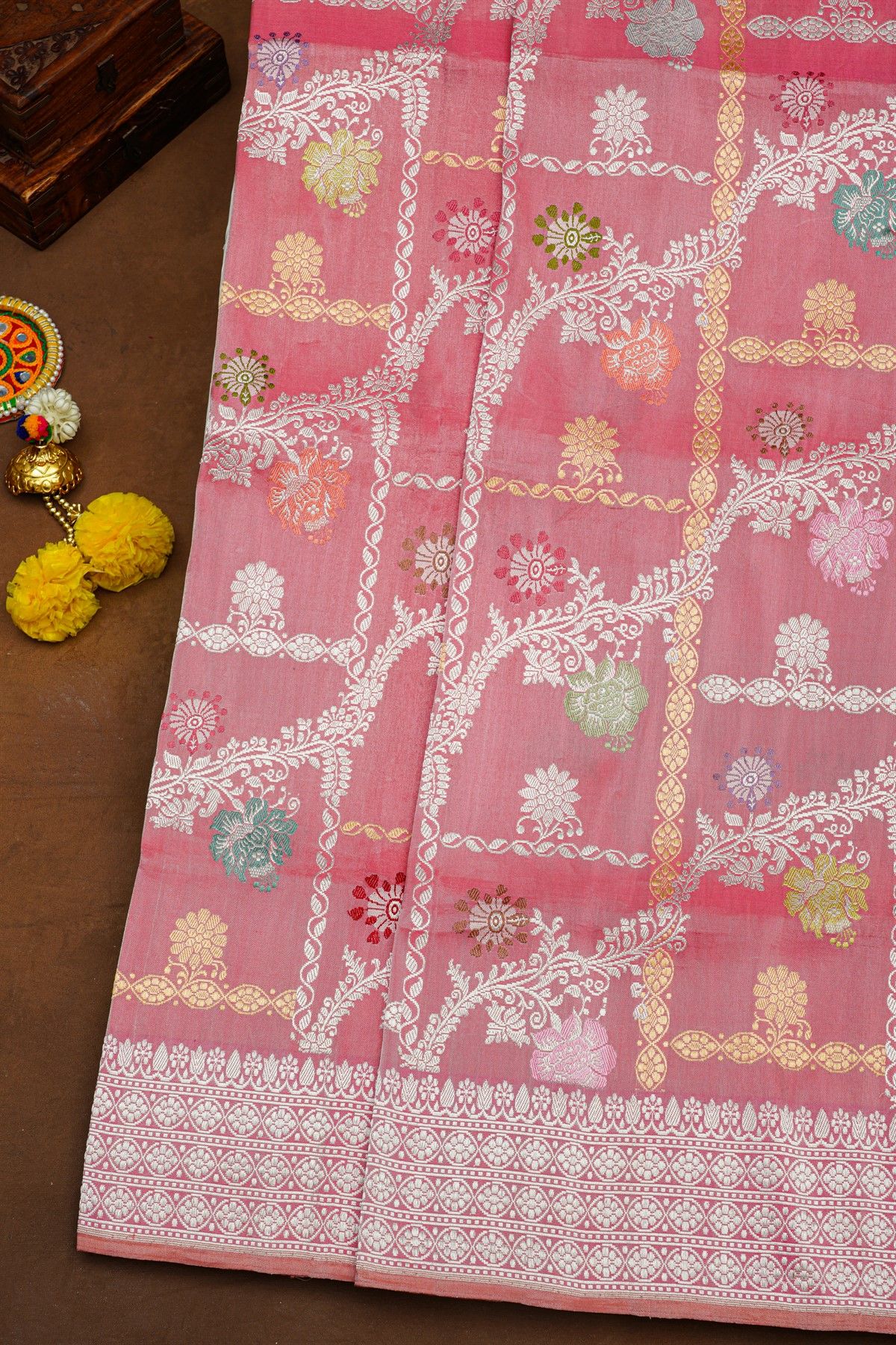 Banarasi Silk Onion Pink Saree With Florals And Leaves Jaal In Meenakari Body
