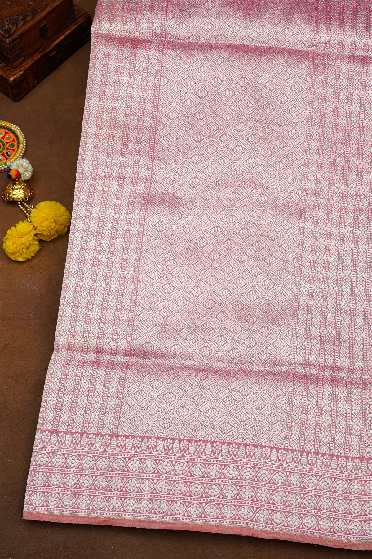 Banarasi Silk Onion Pink Saree With Florals And Leaves Jaal In Meenakari Body