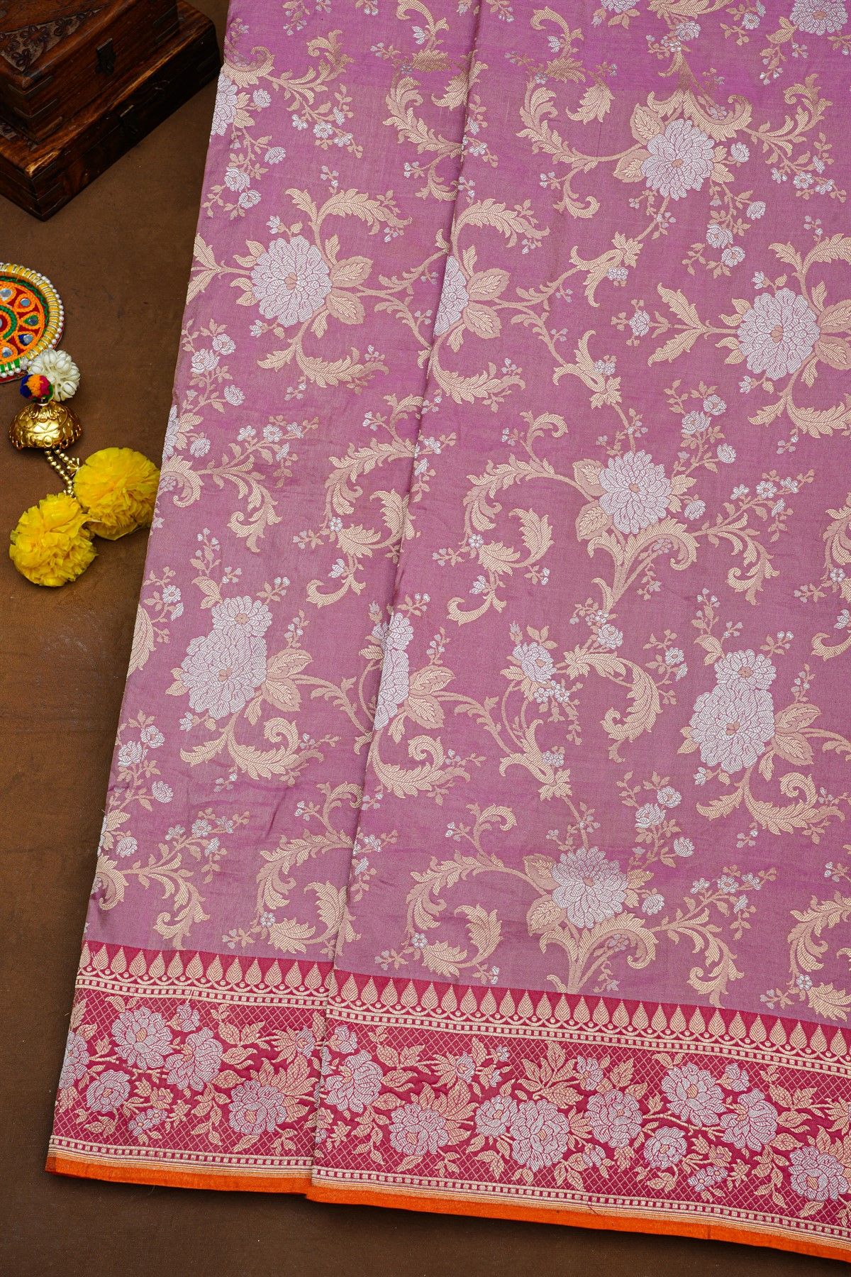 Banarasi Silk Lavender Saree With Florals And Leaves Jaal In Meenakari Border