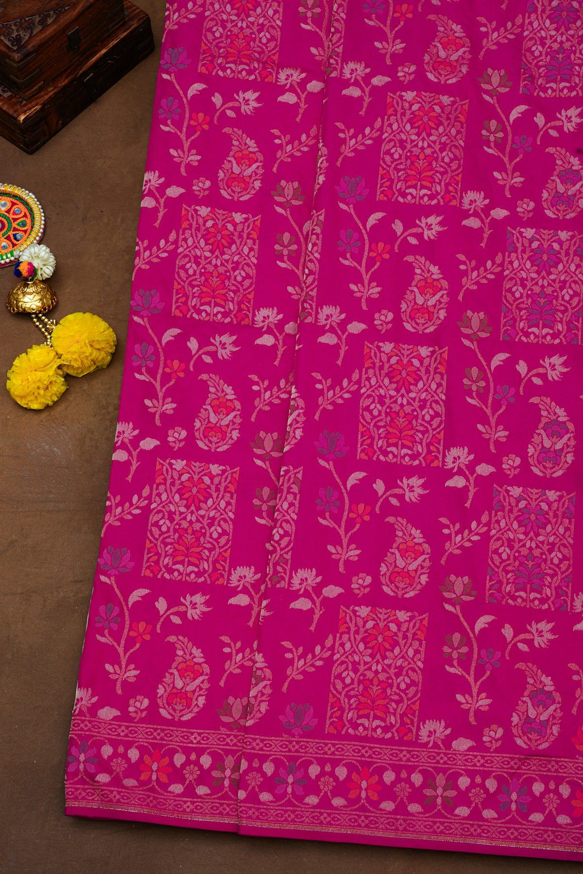 Banarasi Silk Magenta Saree With Florals And Leaves Jaal In Meenakari Border