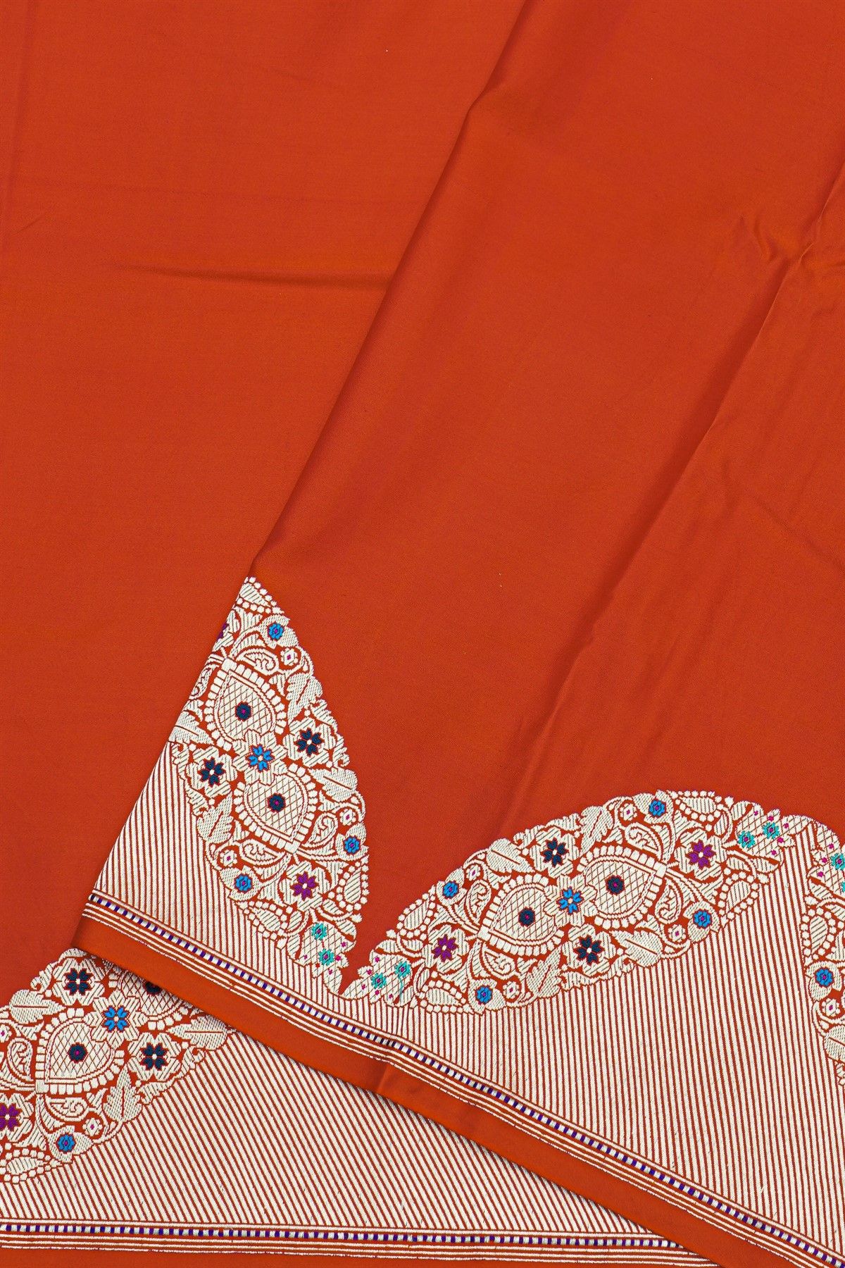 Banarasi Silk Dual Colour Saree With Meenakari Cross Lines And Floral Border
