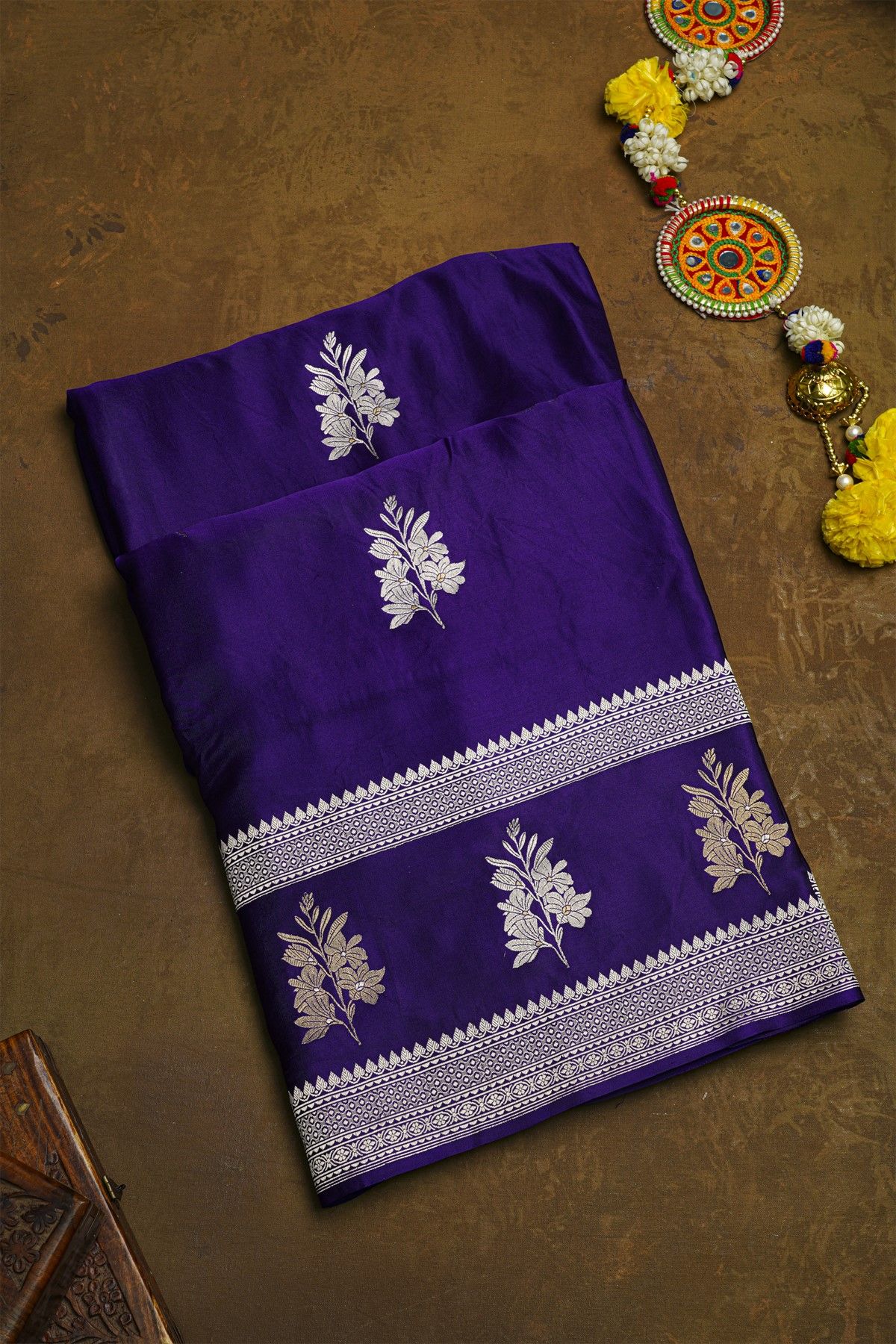 Banarasi Silk Navy Blue Saree With Floral Buttis Body
