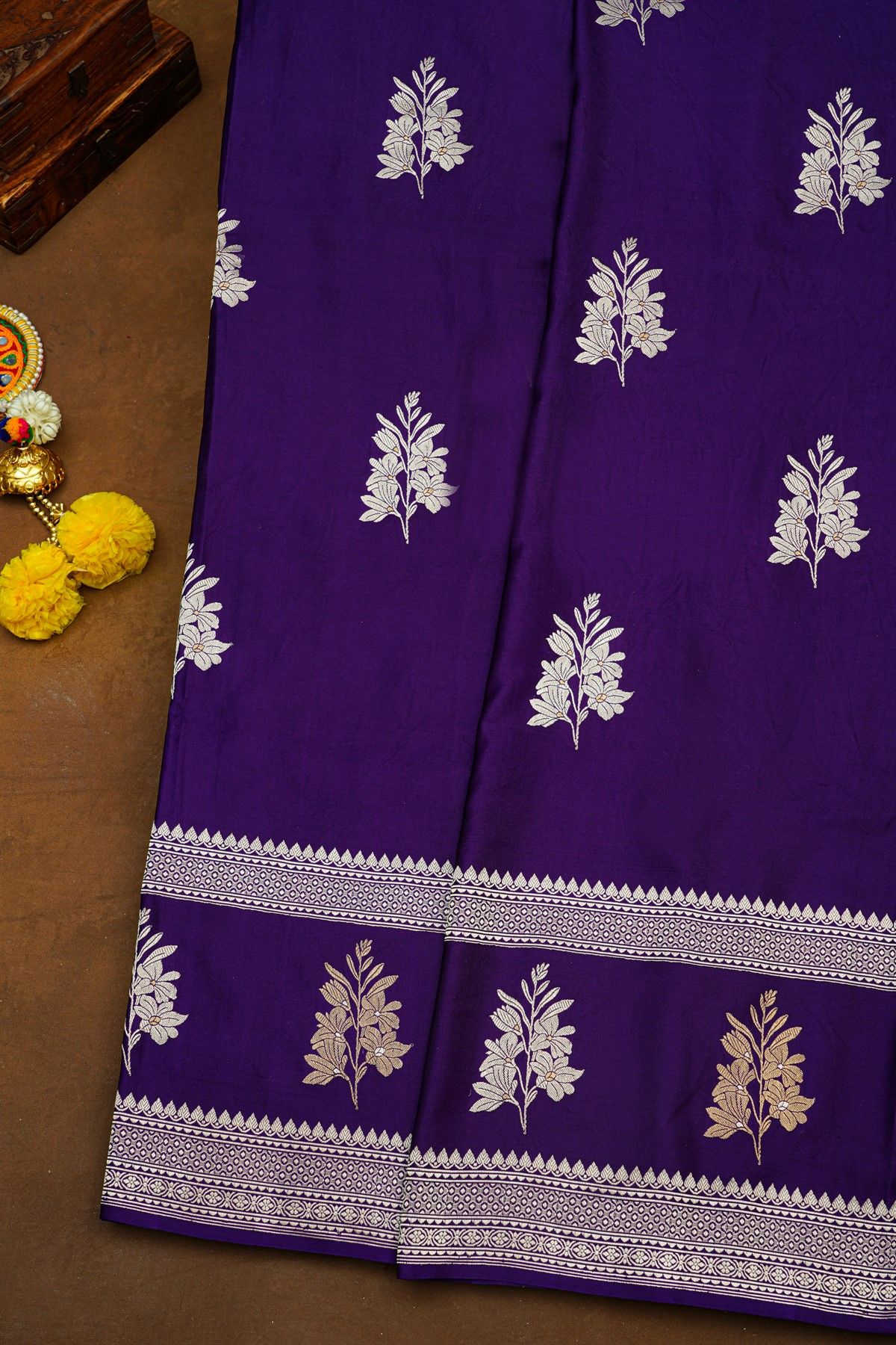 Banarasi Silk Navy Blue Saree With Floral Buttis Body