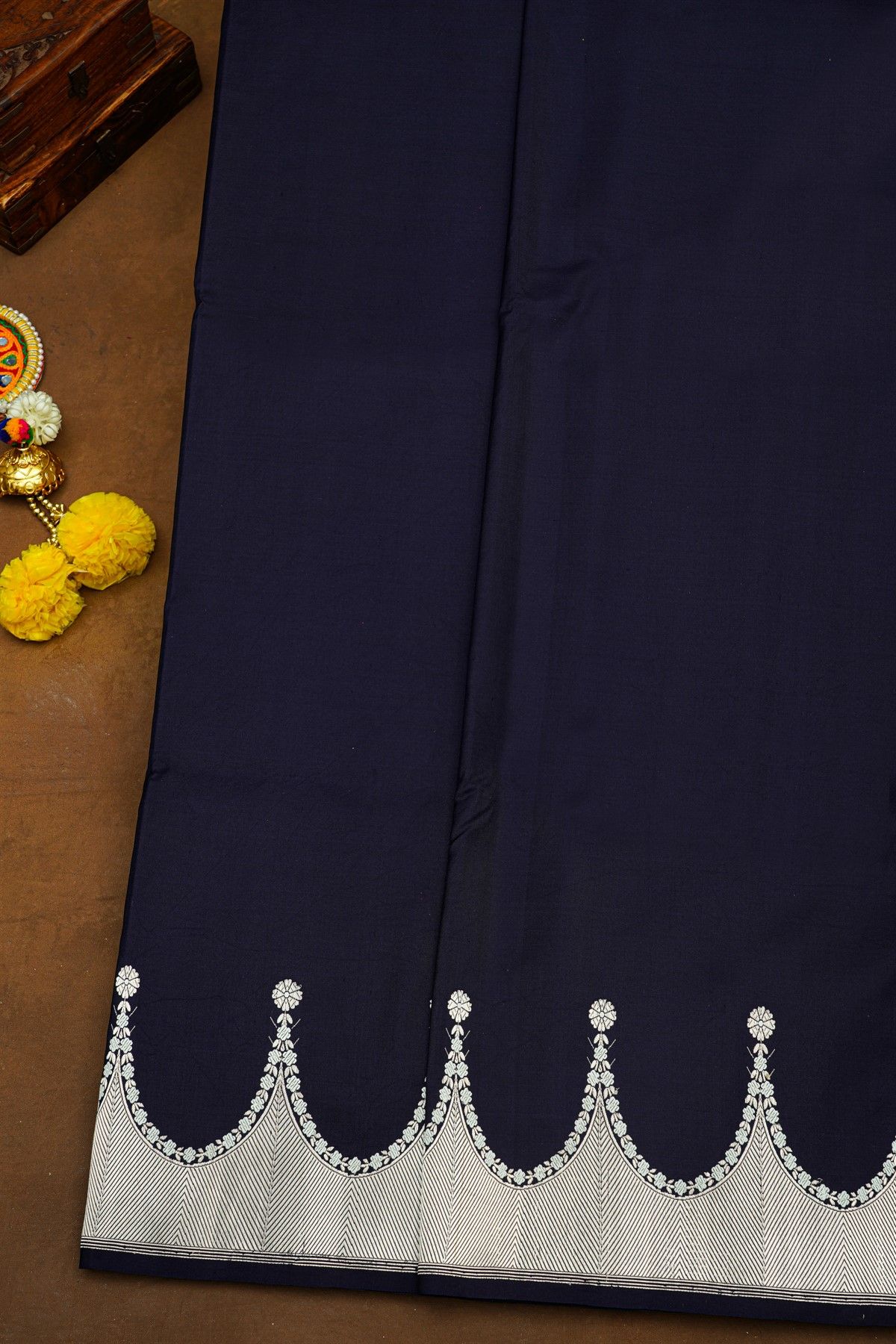 Banarasi Silk Navy Blue Saree With Floral Buttis Border