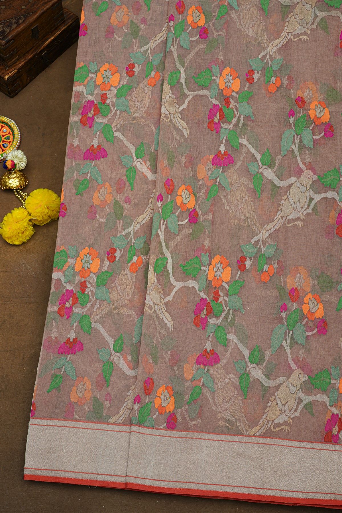 Pure Banarasi Cotton Grey Saree With Jamdani Weaving