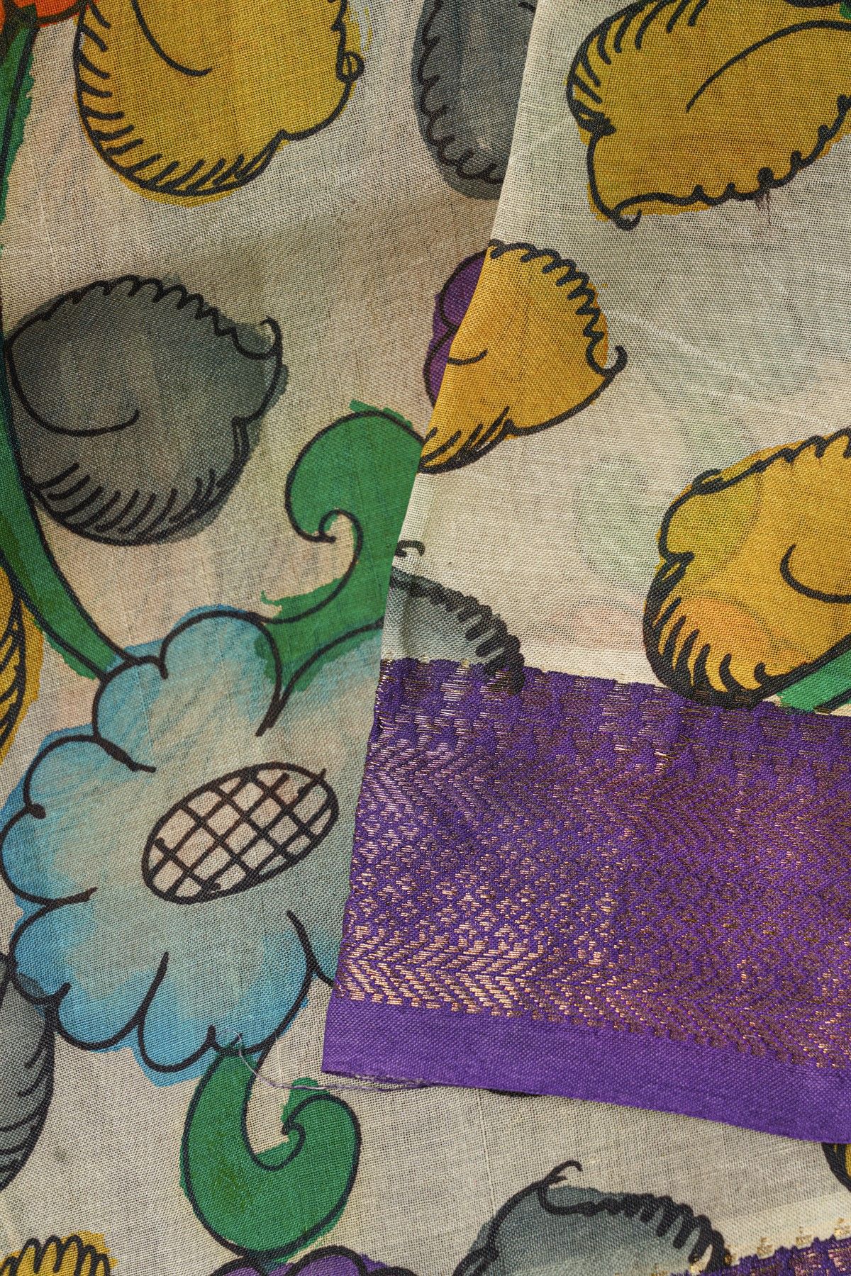 Kalamkari Cream Saree With Florals And Diamonds Border