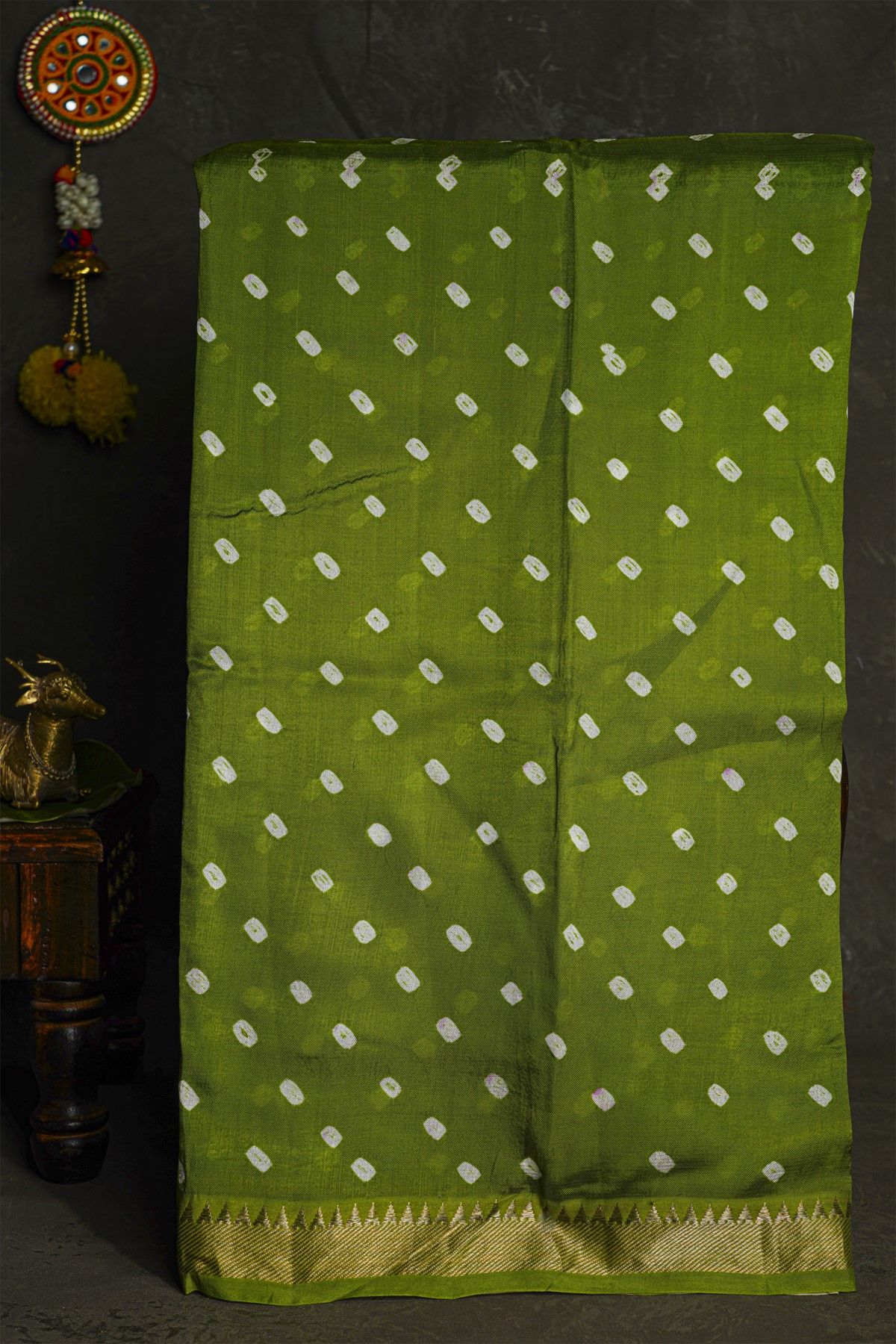 Kalamkari Green Saree With Cross Lines Temple Border