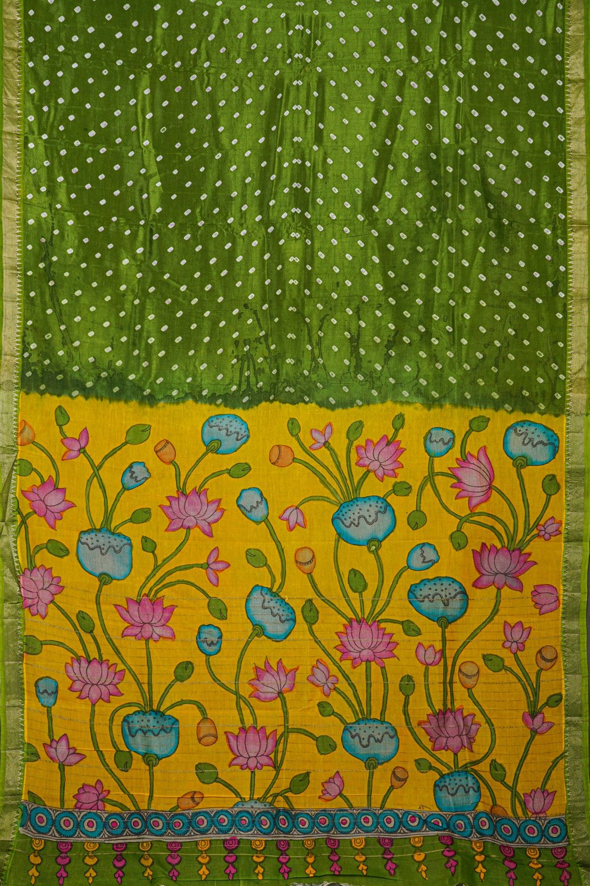 Kalamkari Green Saree With Cross Lines Temple Border