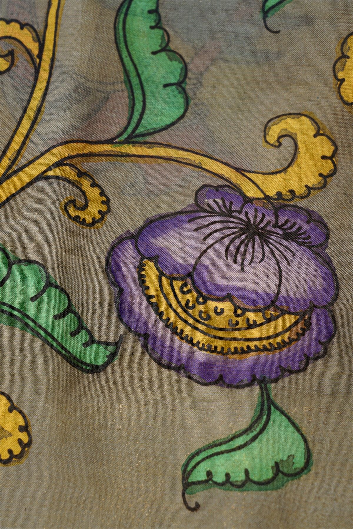 Kalamkari Grey Saree With Diamonds And Cross Lines Border