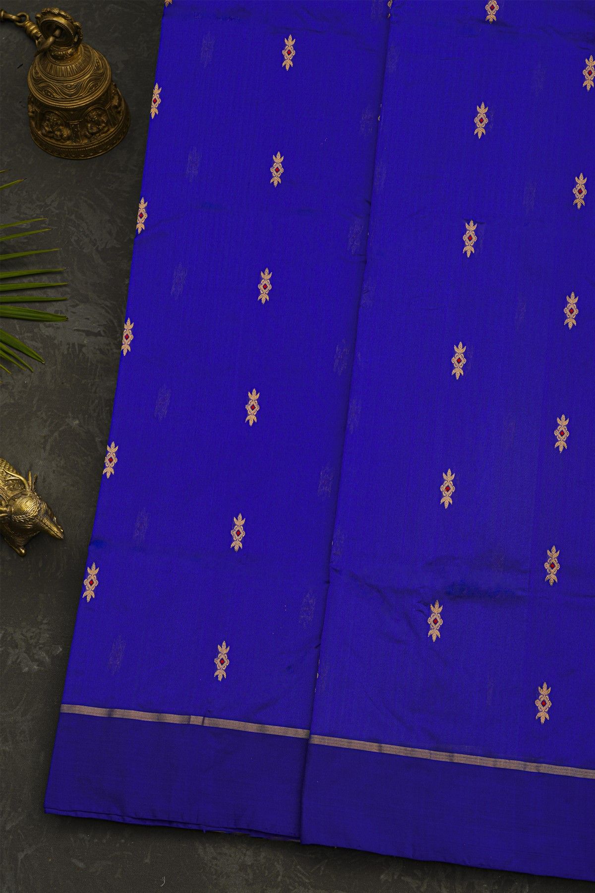 Chanderi Silk Royal Blue Saree With Floral Buttis Body