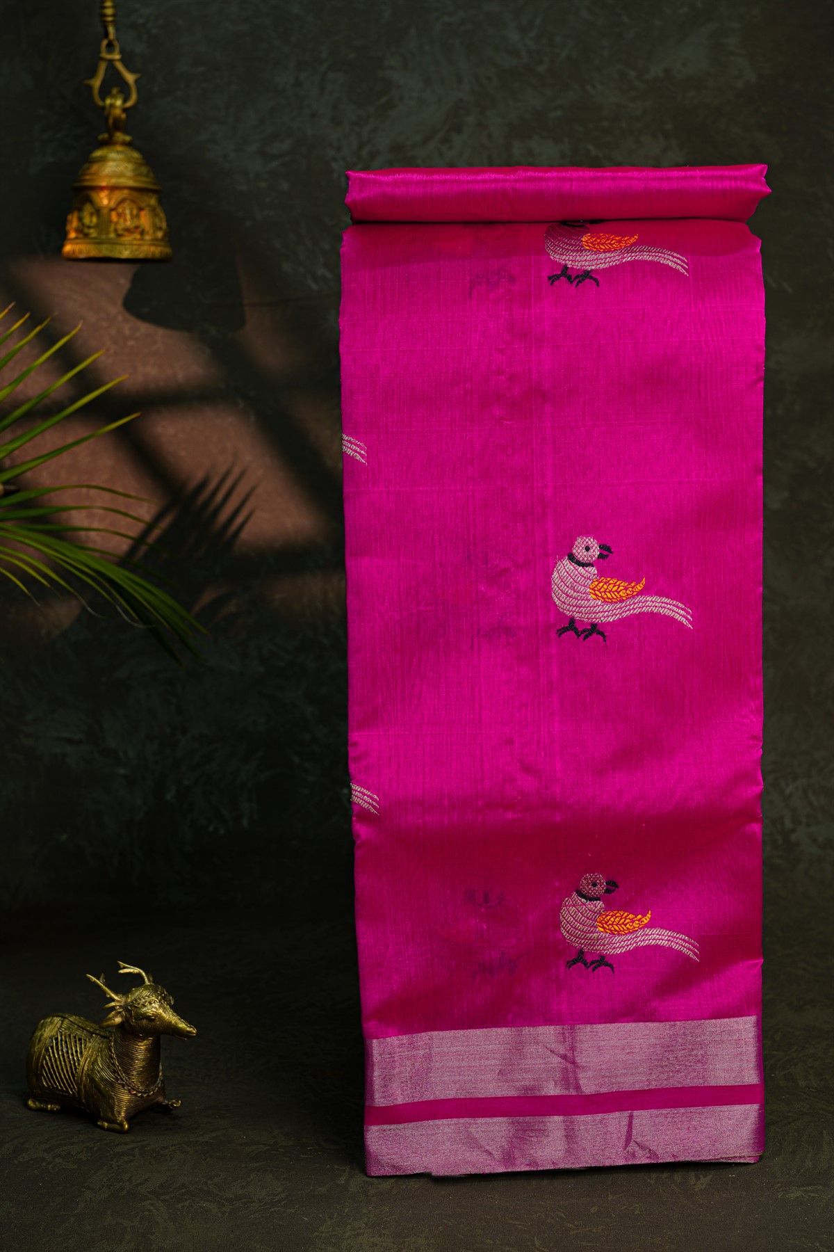 Chanderi Silk Rani Pink Saree With Bird Buttis Body
