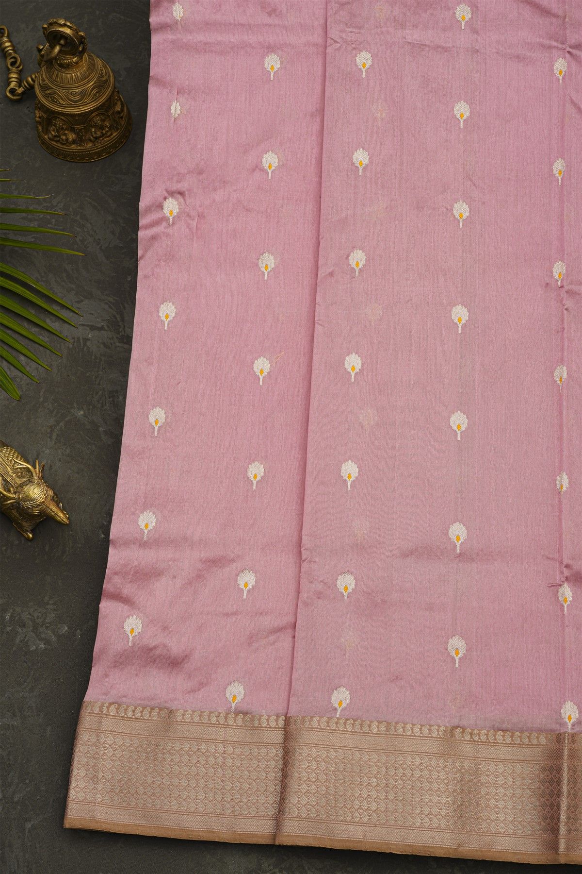 Chanderi Silk Baby Pink Saree With Floral Buttis Body