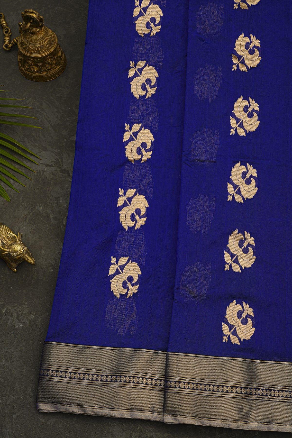Chanderi Silk Royal Blue Saree With Florals And Cross Lines Border