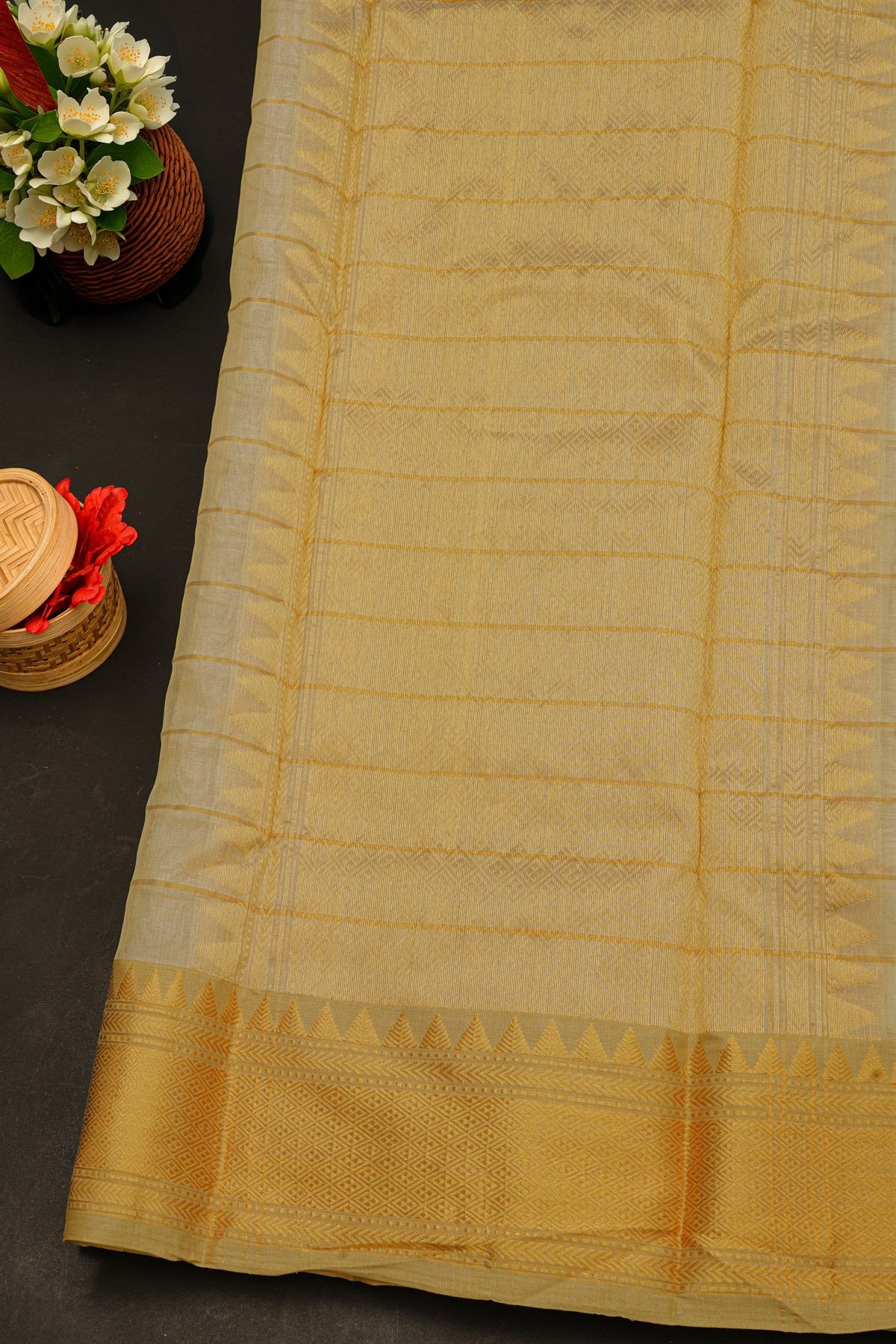 Chanderi Silk Off White Saree With Diamonds In Zari And Florals Border