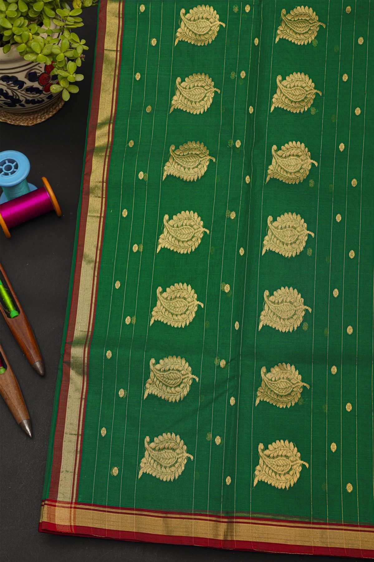 Chanderi Silk Bottle Green Saree With Contrast Kaddi Border