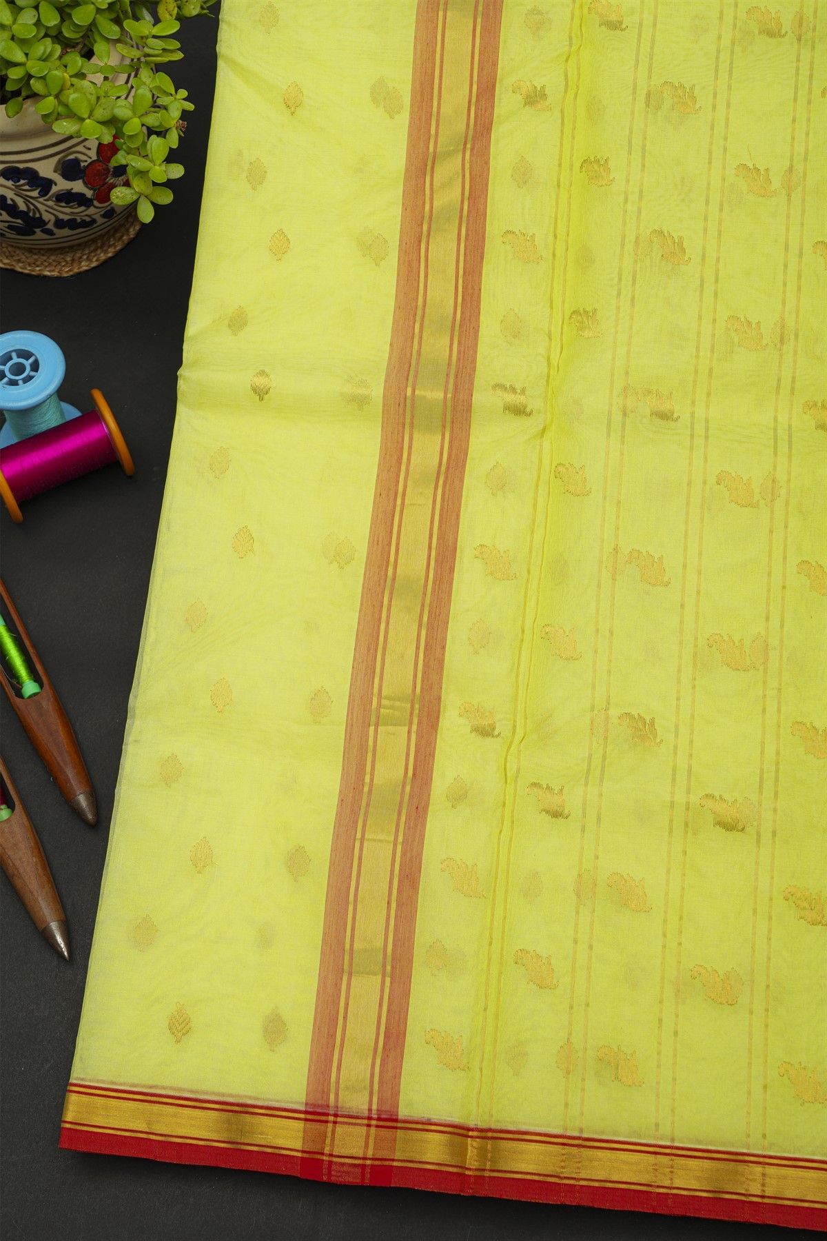 Chanderi Silk Light Yellow Saree With Contrast Kaddi Border
