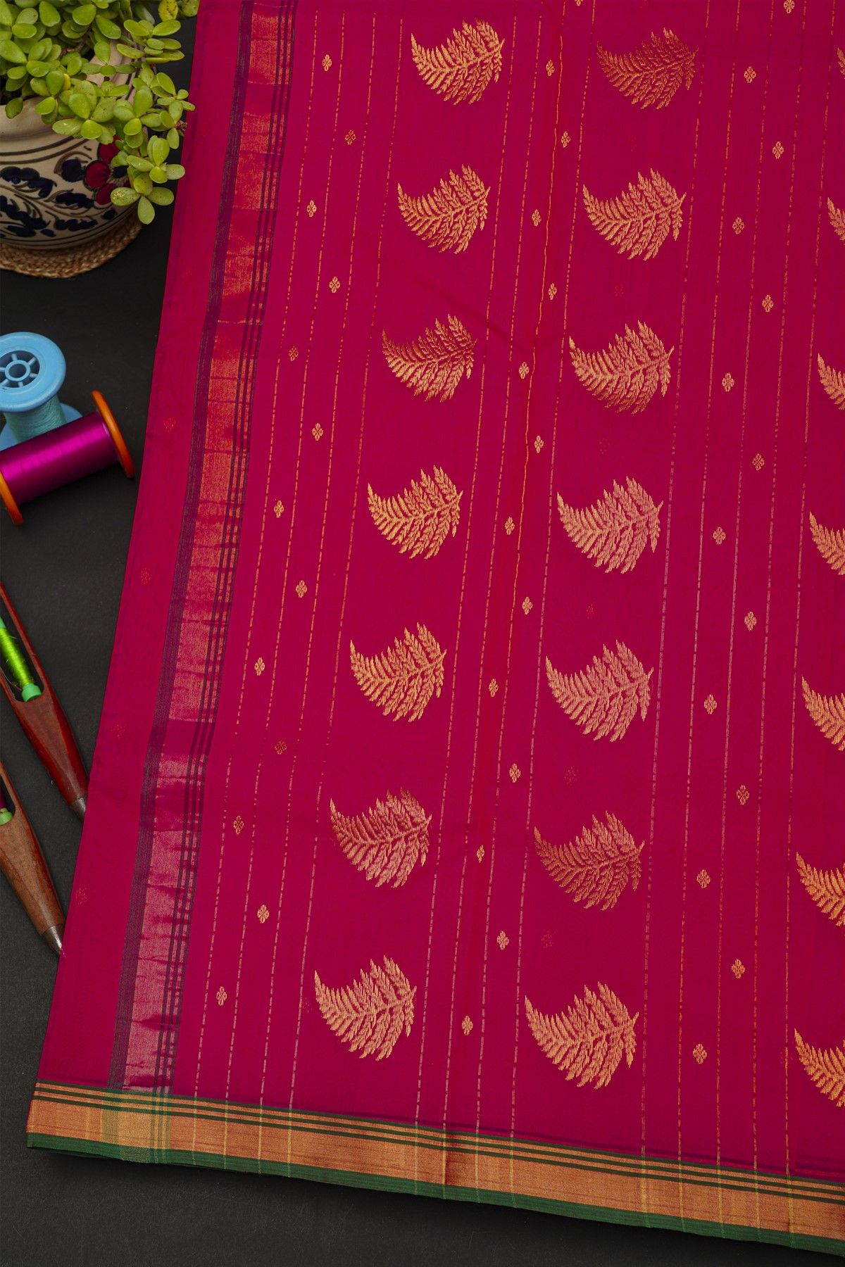 Chanderi Silk Rani Pink Saree With Kaddi Border