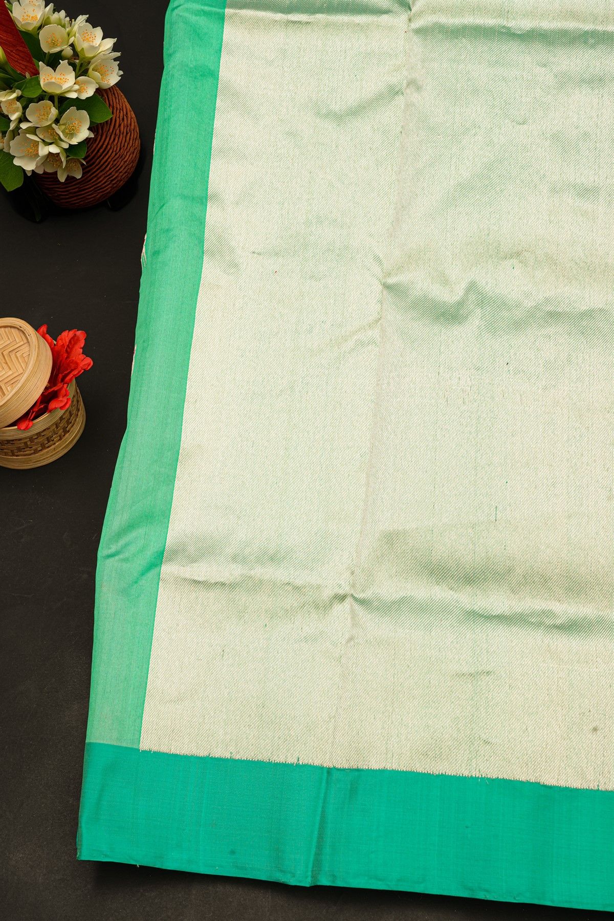 Chanderi Silk Mint Green Saree With Florals And Buttis Body