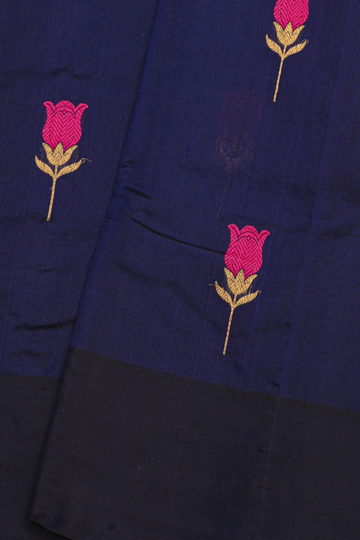 Chanderi Silk Navy Blue Saree With Florals And Buttis Body