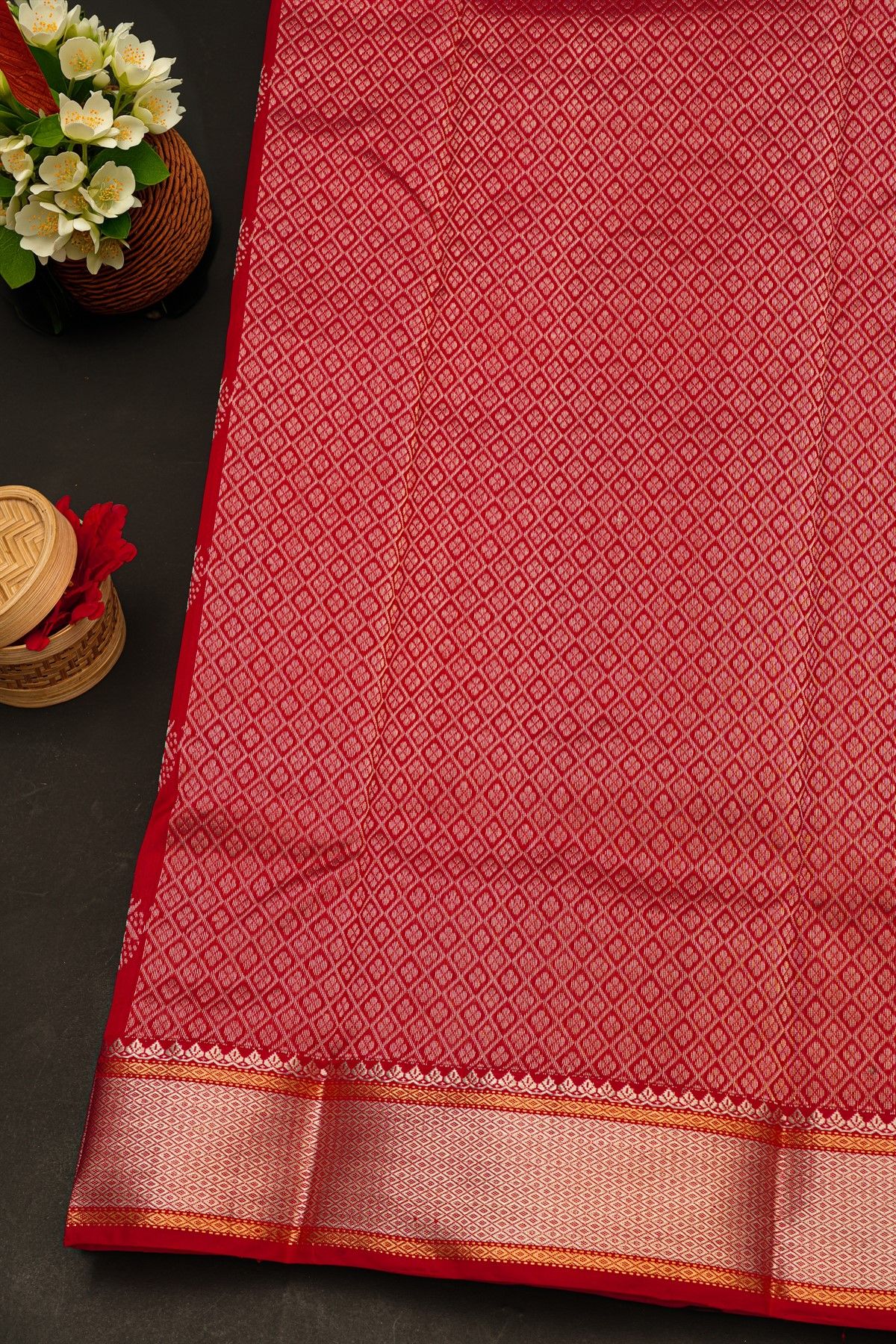 Chanderi Silk Red Saree With Floral And Leaf Jaal Body