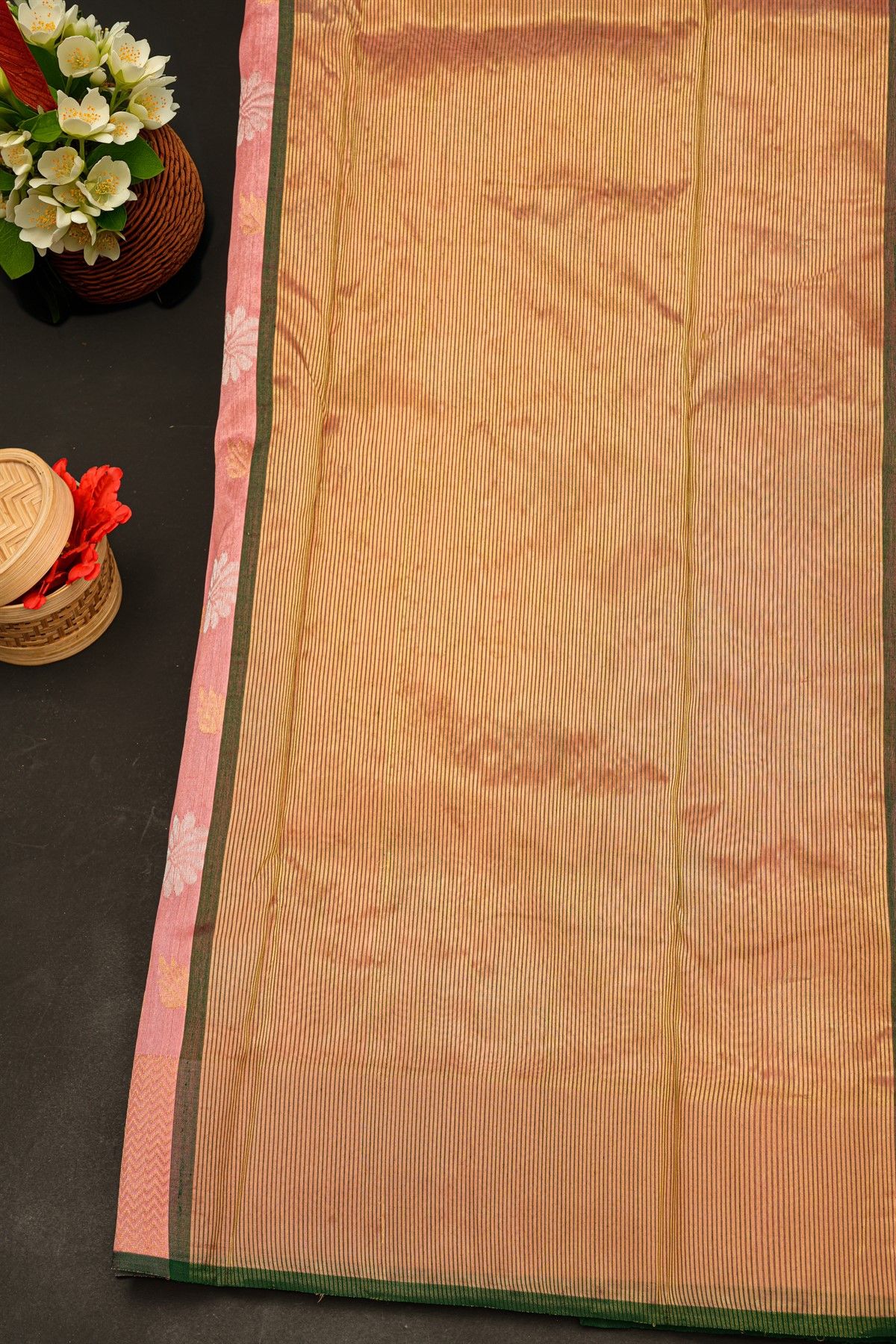 Chanderi Silk Peach Pink Saree With Floral And Leaf Jaal Body