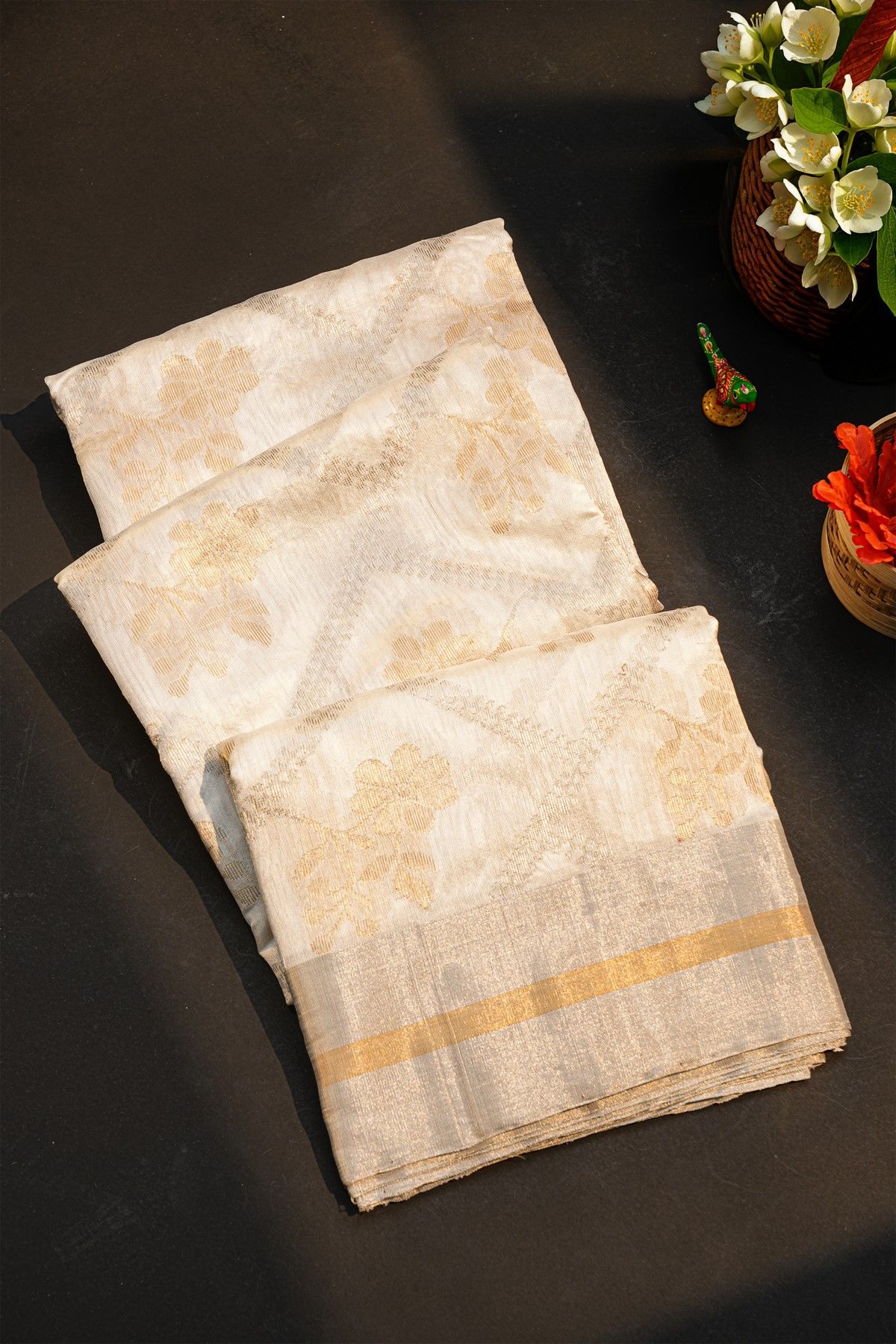 Chanderi Silk Off White Saree With Floral And Leaf Body